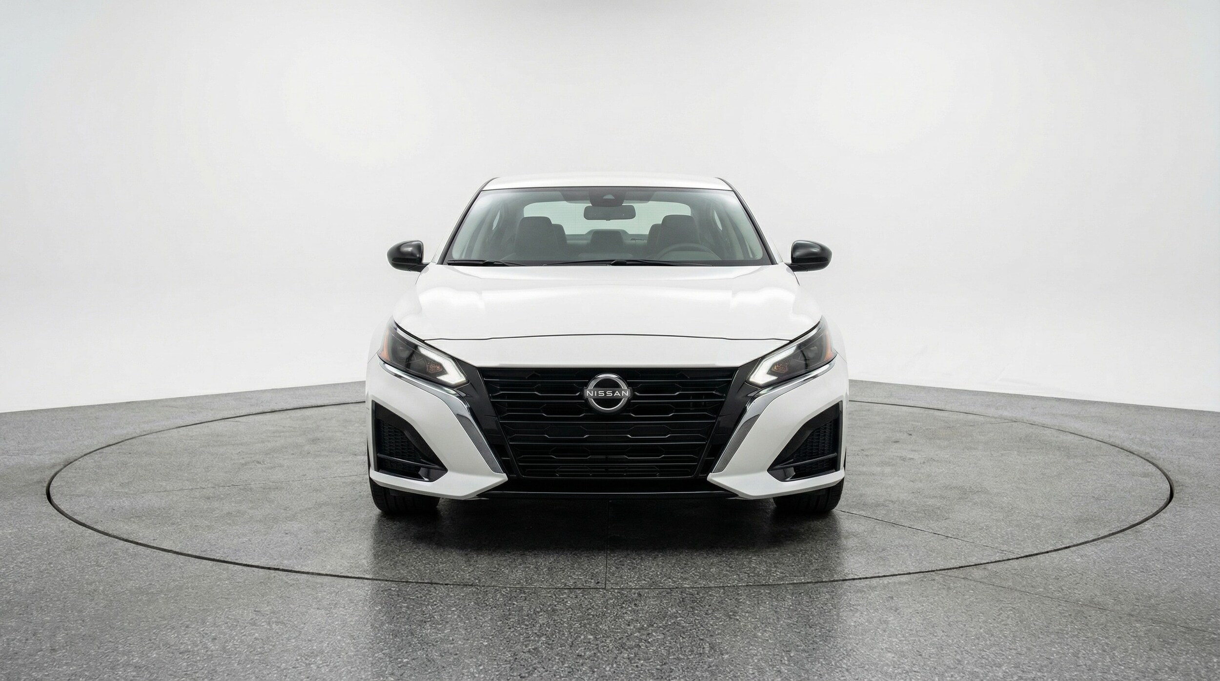 Thumbnail: 2025 Nissan Altima - 2