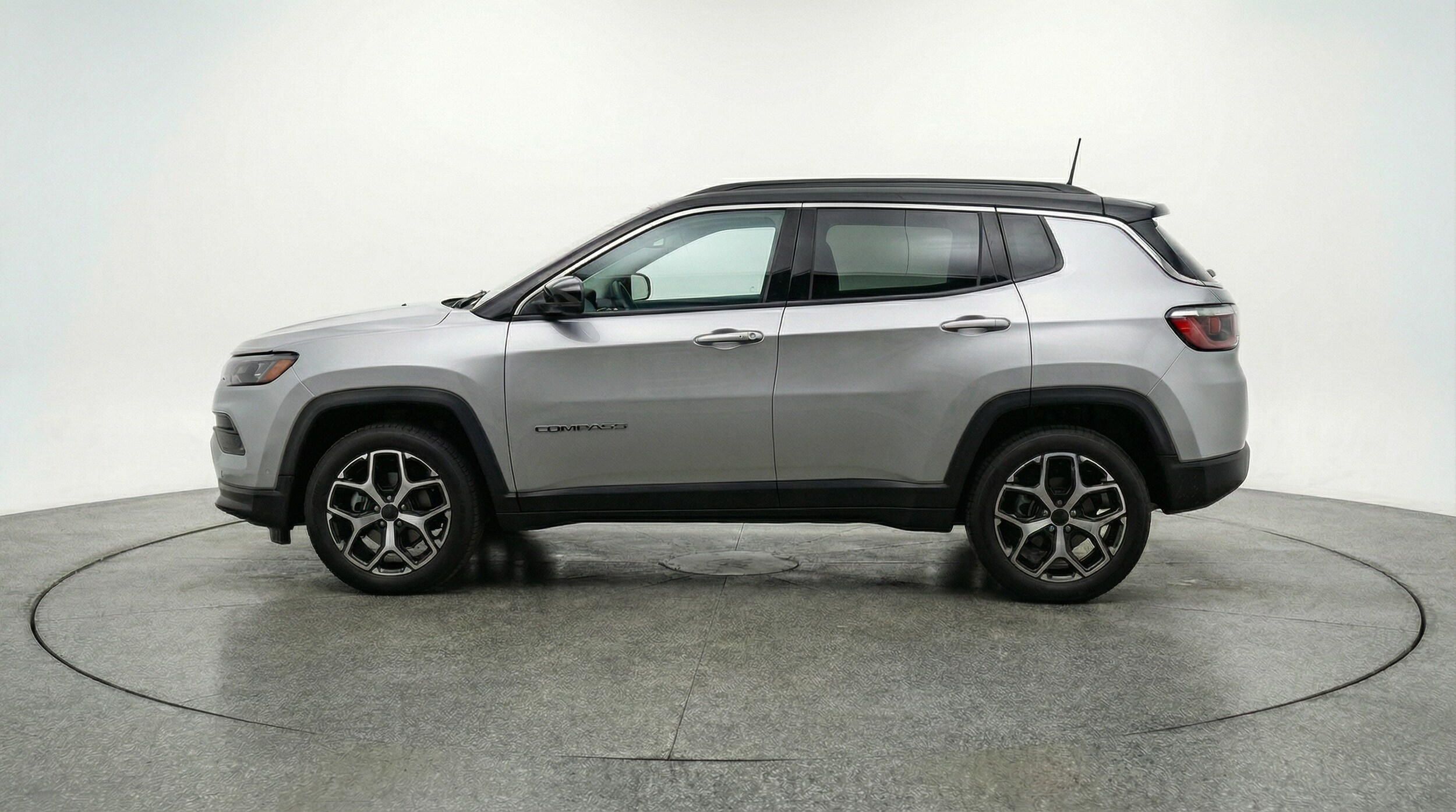 Thumbnail: 2025 Jeep Compass - 4