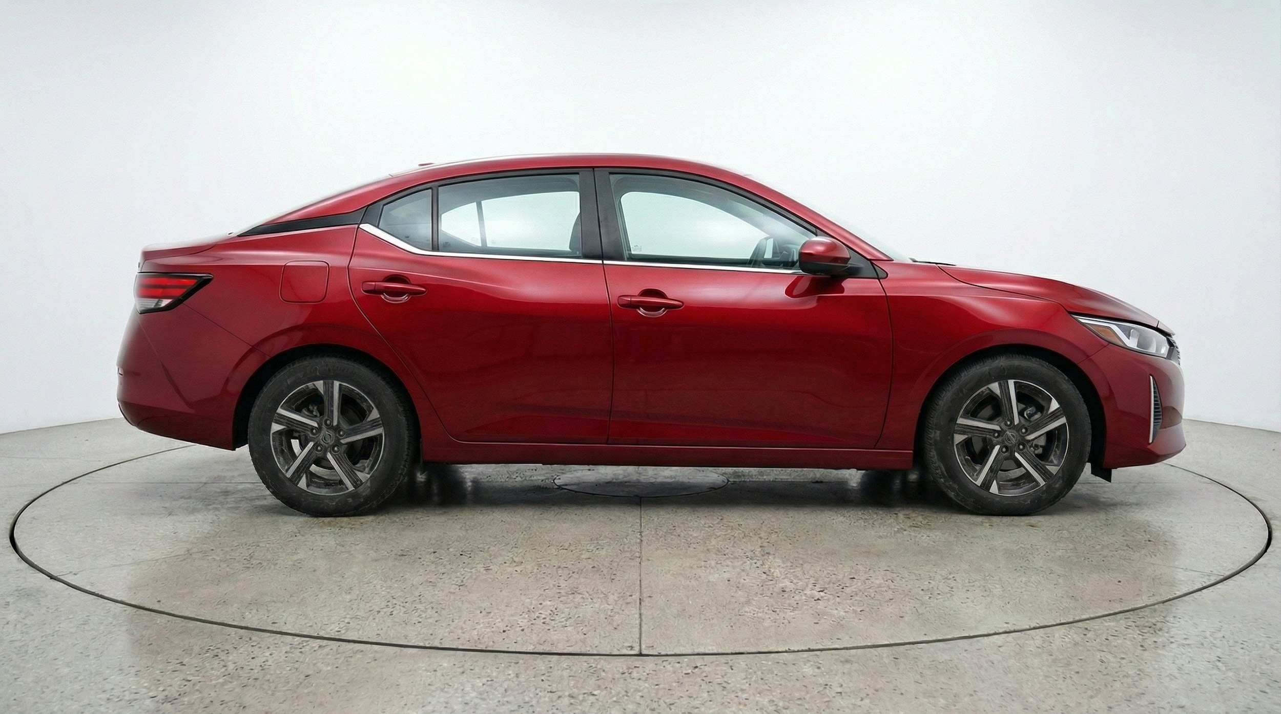 Thumbnail: 2025 Nissan Sentra - 11