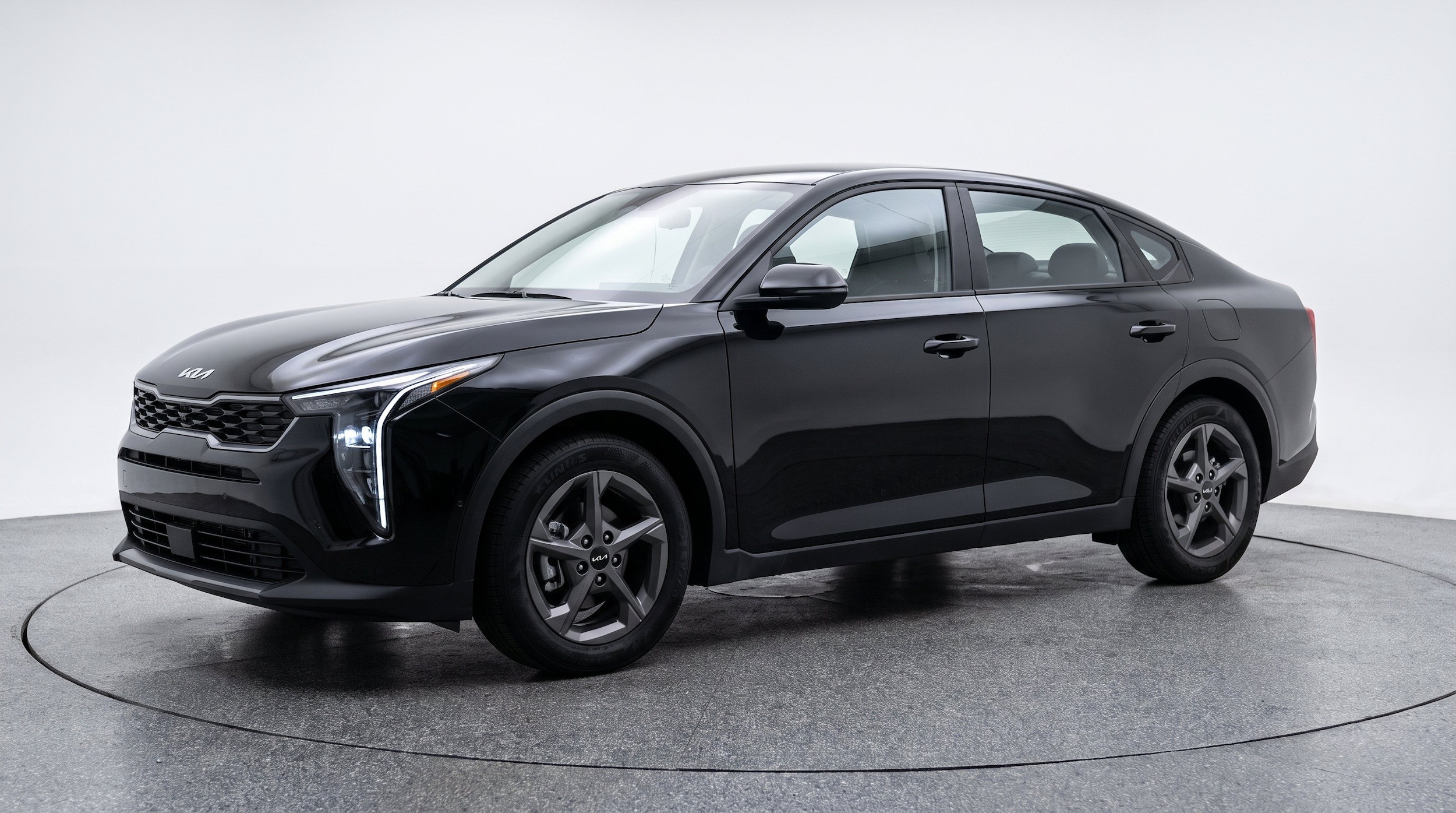 Thumbnail: 2026 Kia K4 - 3