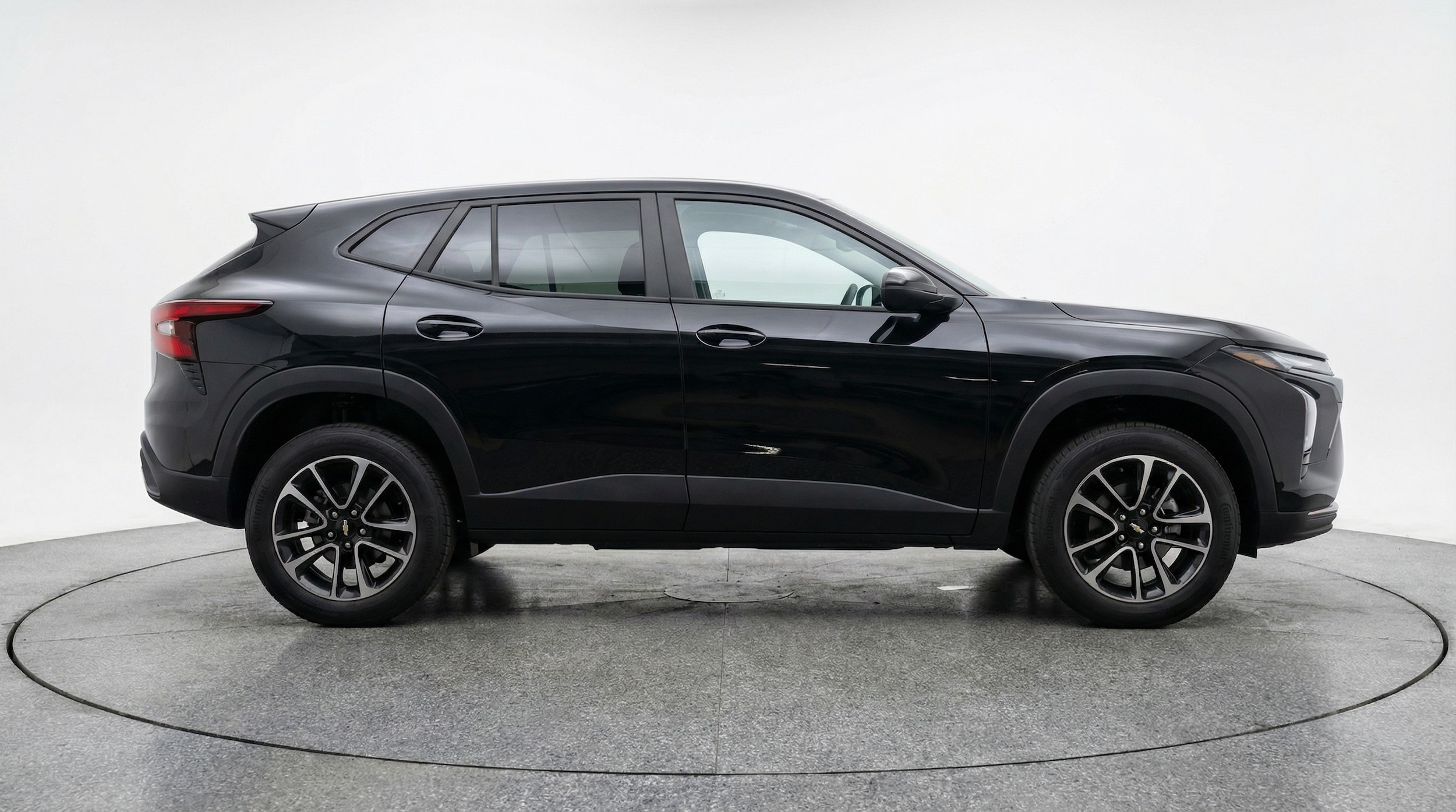 Thumbnail: 2025 Chevrolet TrailBlazer - 8