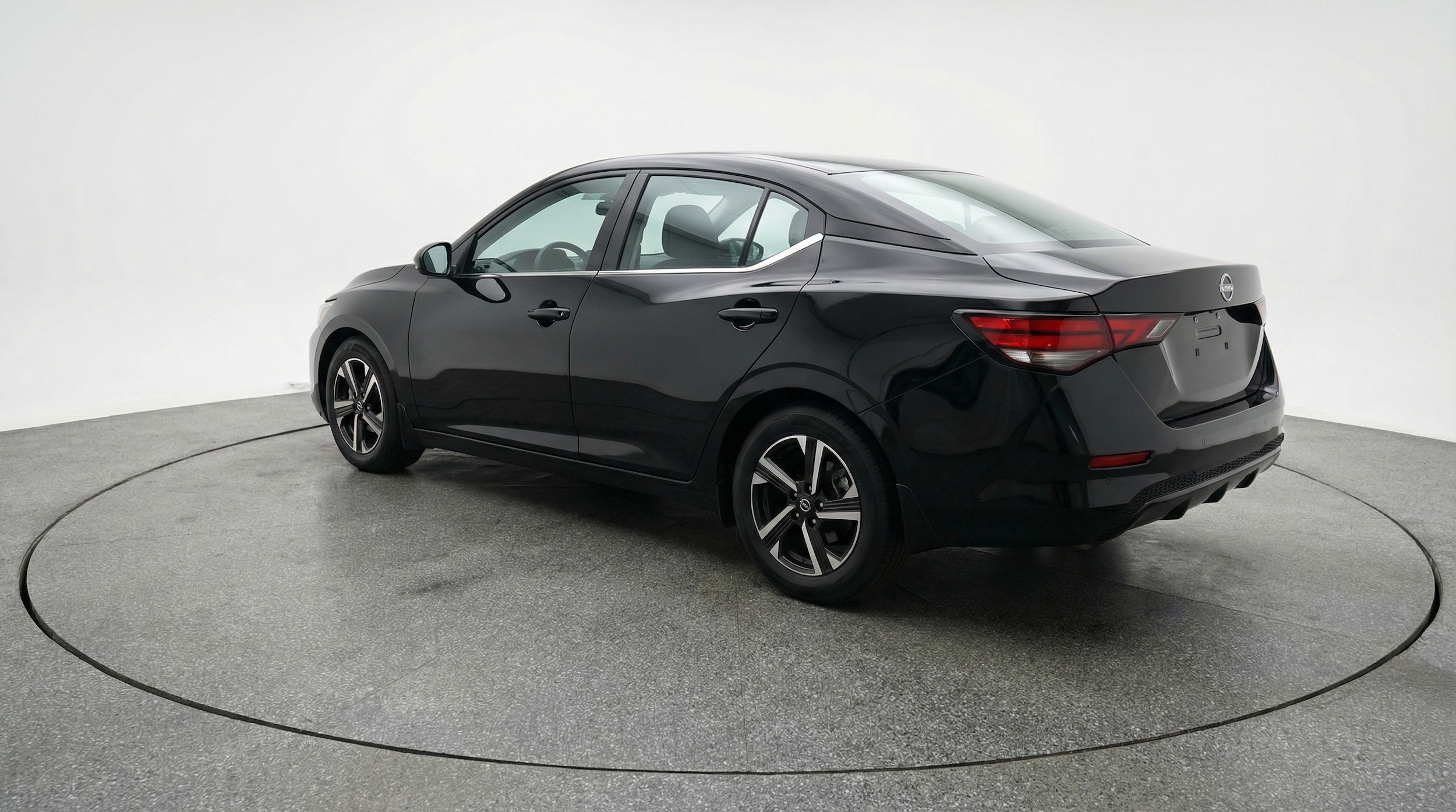Thumbnail: 2025 Nissan Sentra - 5