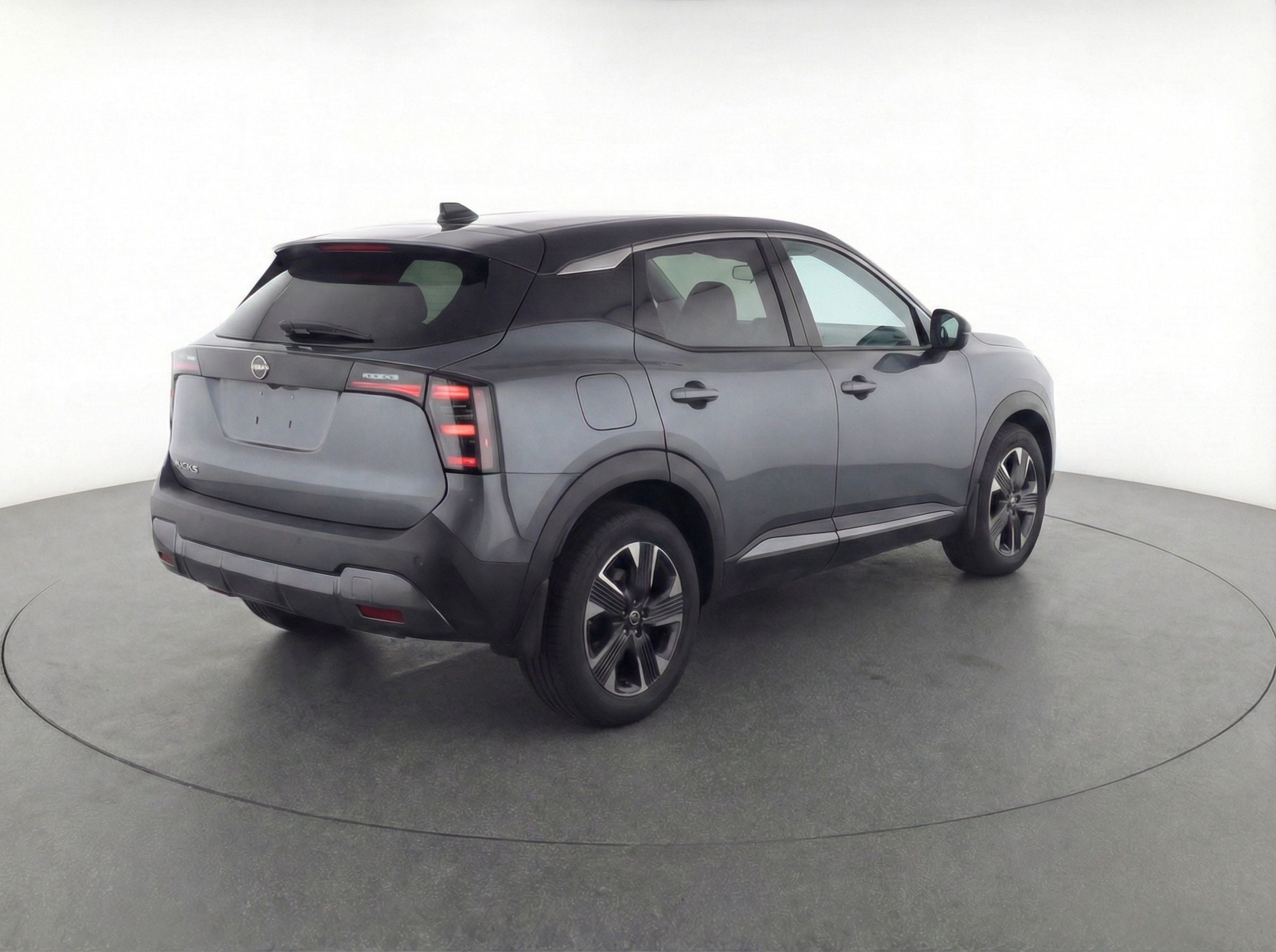 Thumbnail: 2025 Nissan Kicks - 7