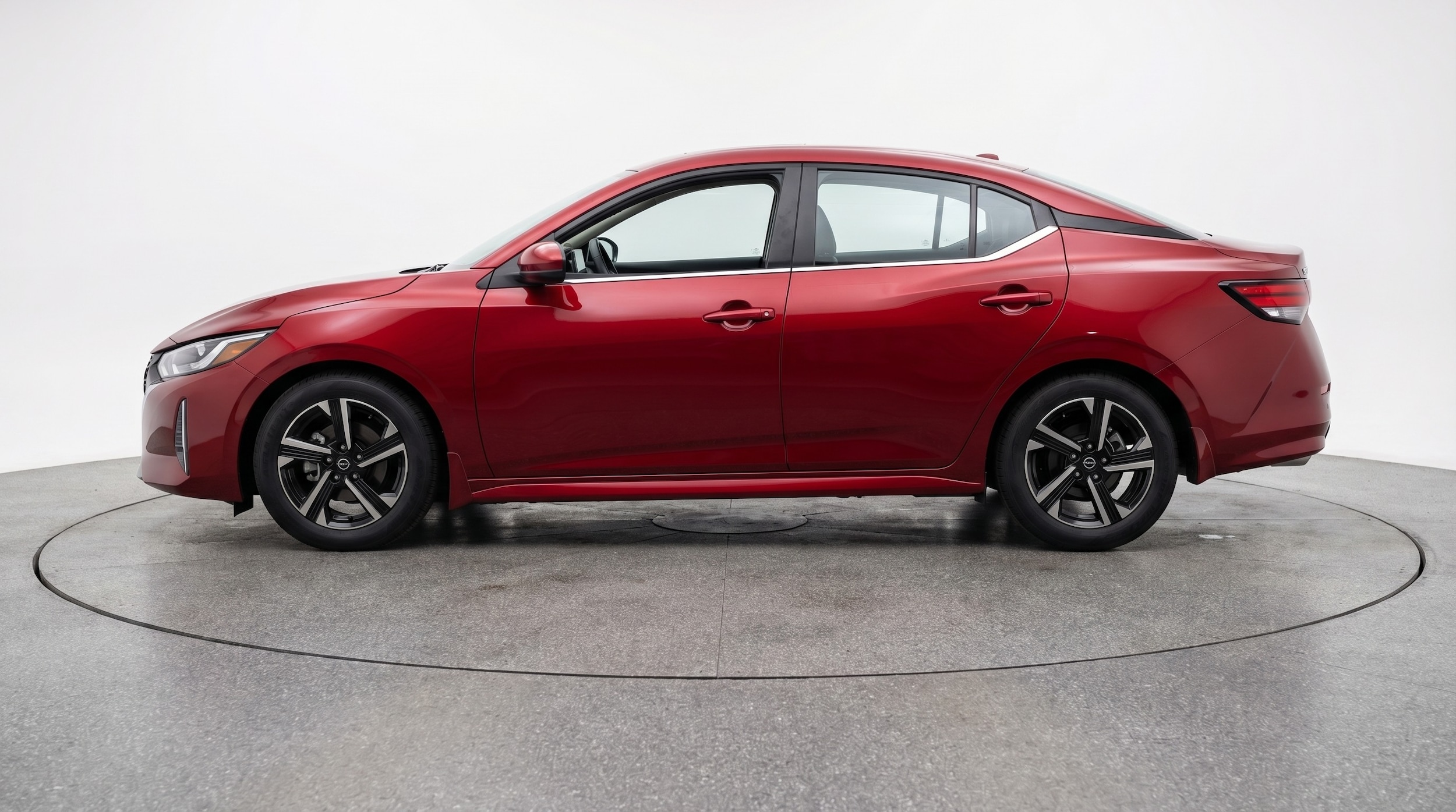 Thumbnail: 2025 Nissan Sentra - 4