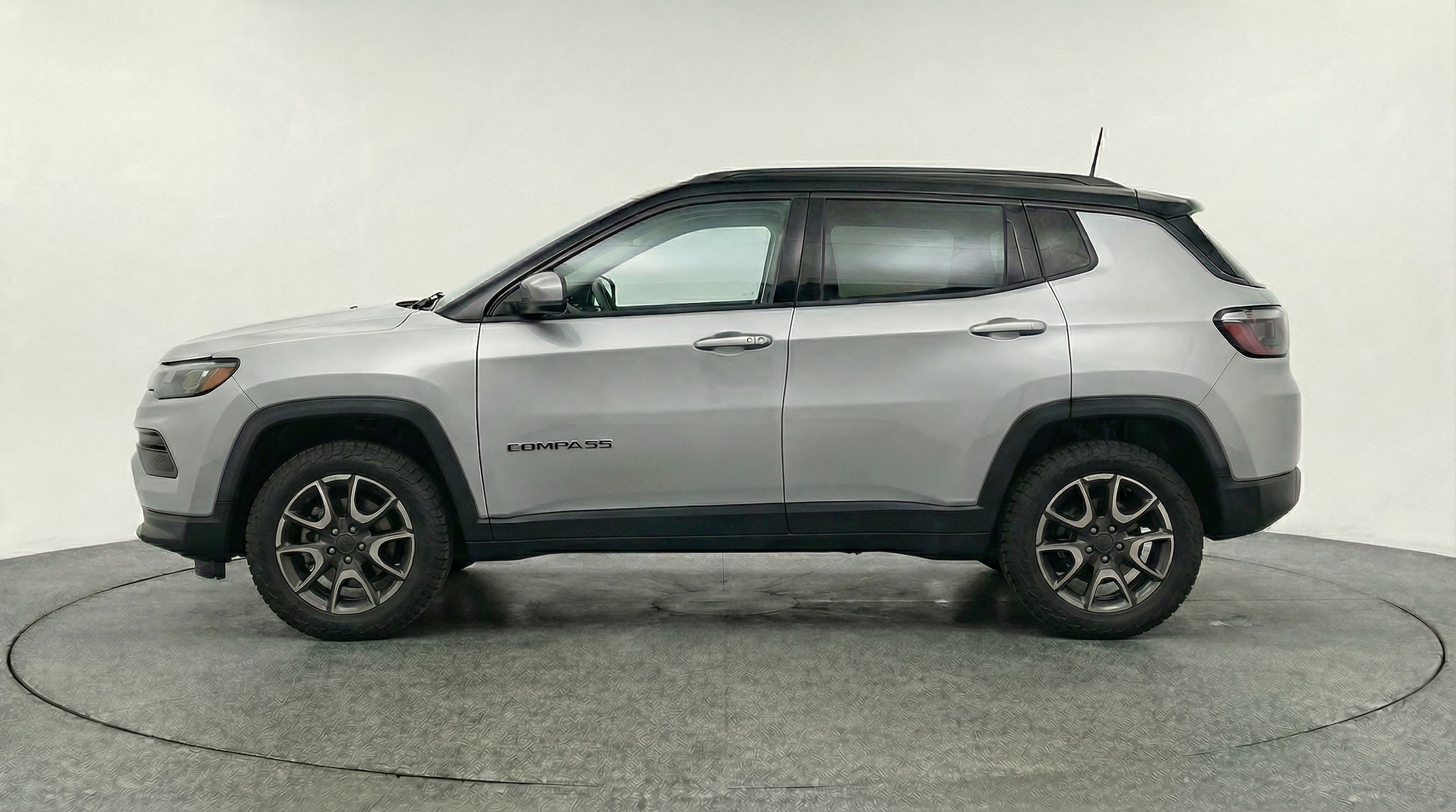 Thumbnail: 2025 Jeep Compass - 4