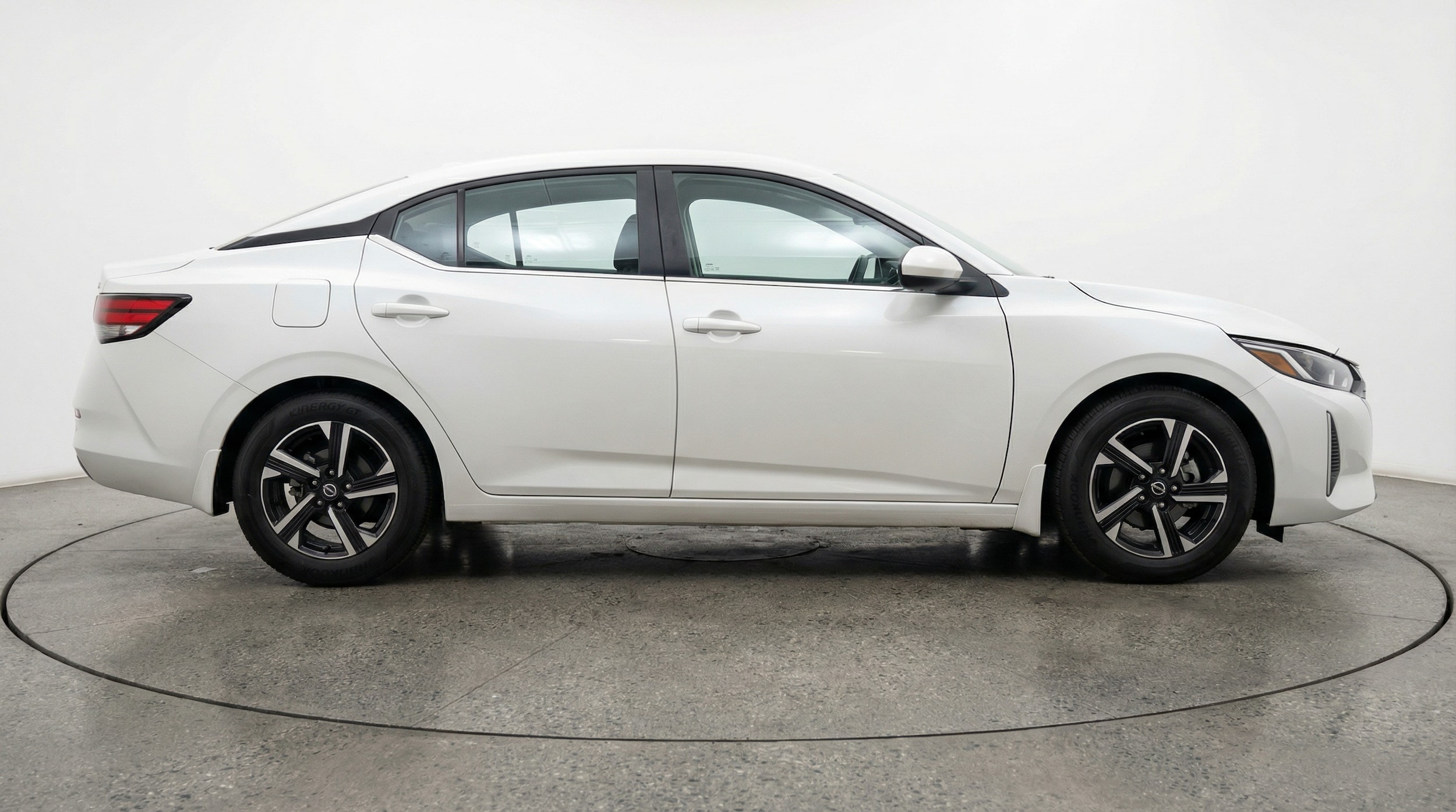 Thumbnail: 2025 Nissan Sentra - 8