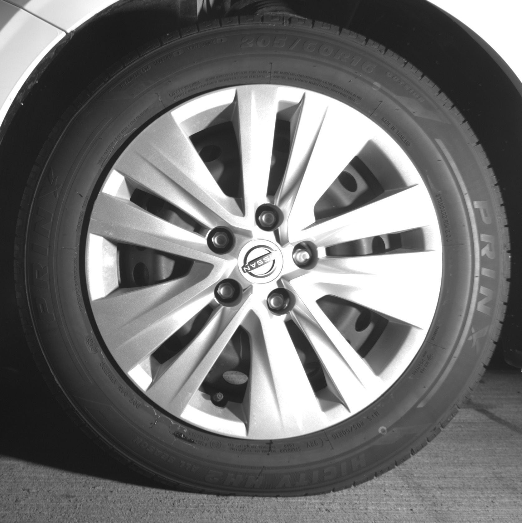 Thumbnail: 2025 Nissan Sentra - 9