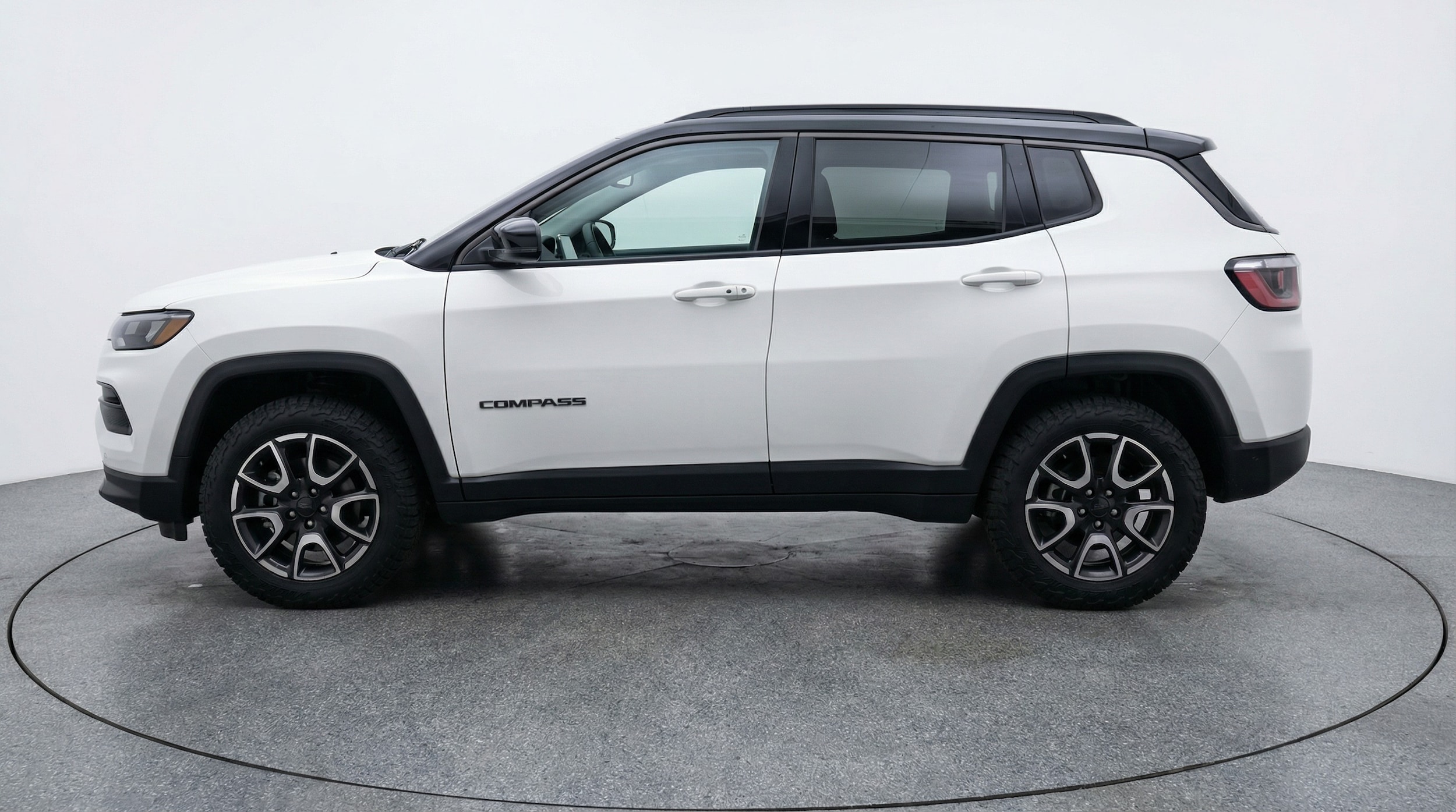 Thumbnail: 2025 Jeep Compass - 4