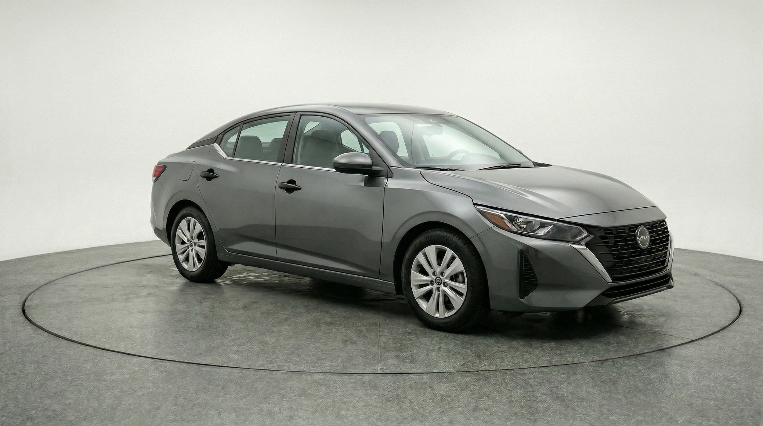 Thumbnail: 2025 Nissan Sentra - 1