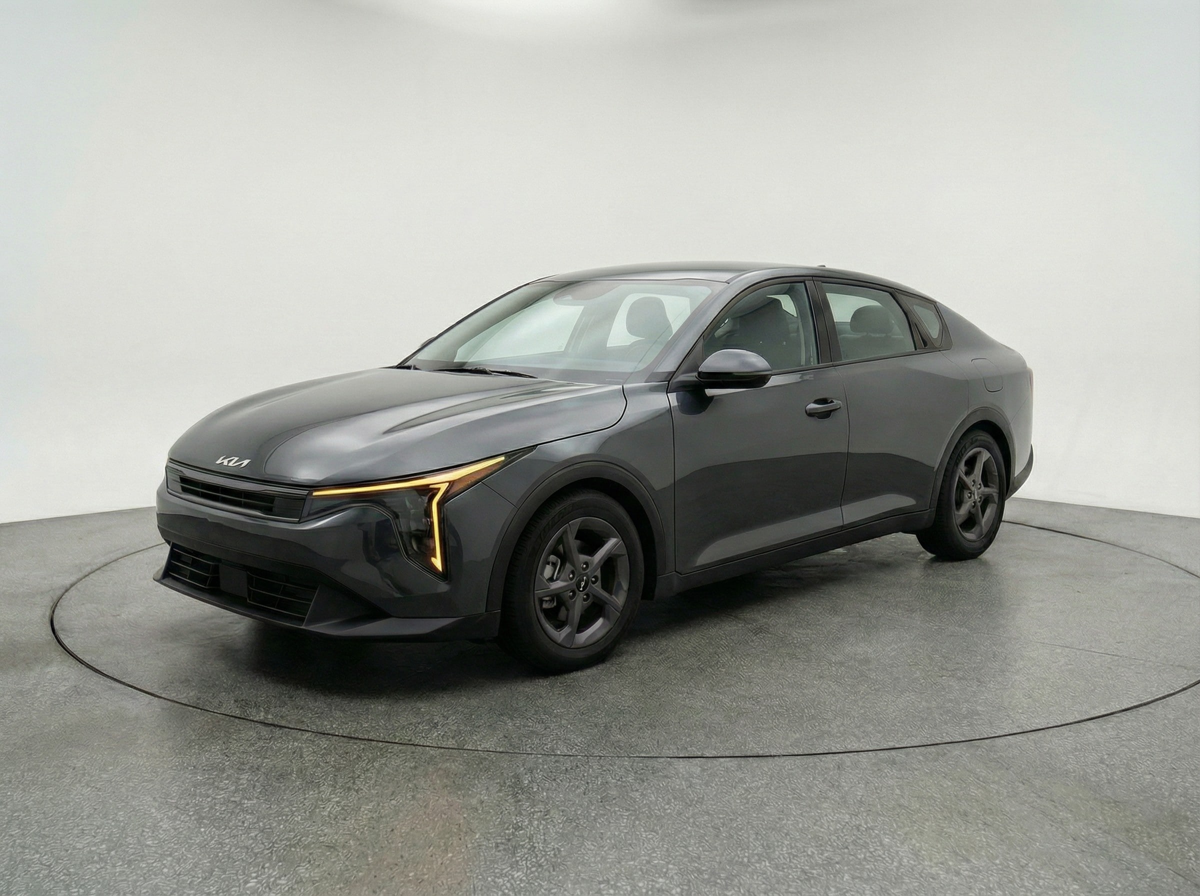 Thumbnail: 2025 Kia K4 - 3