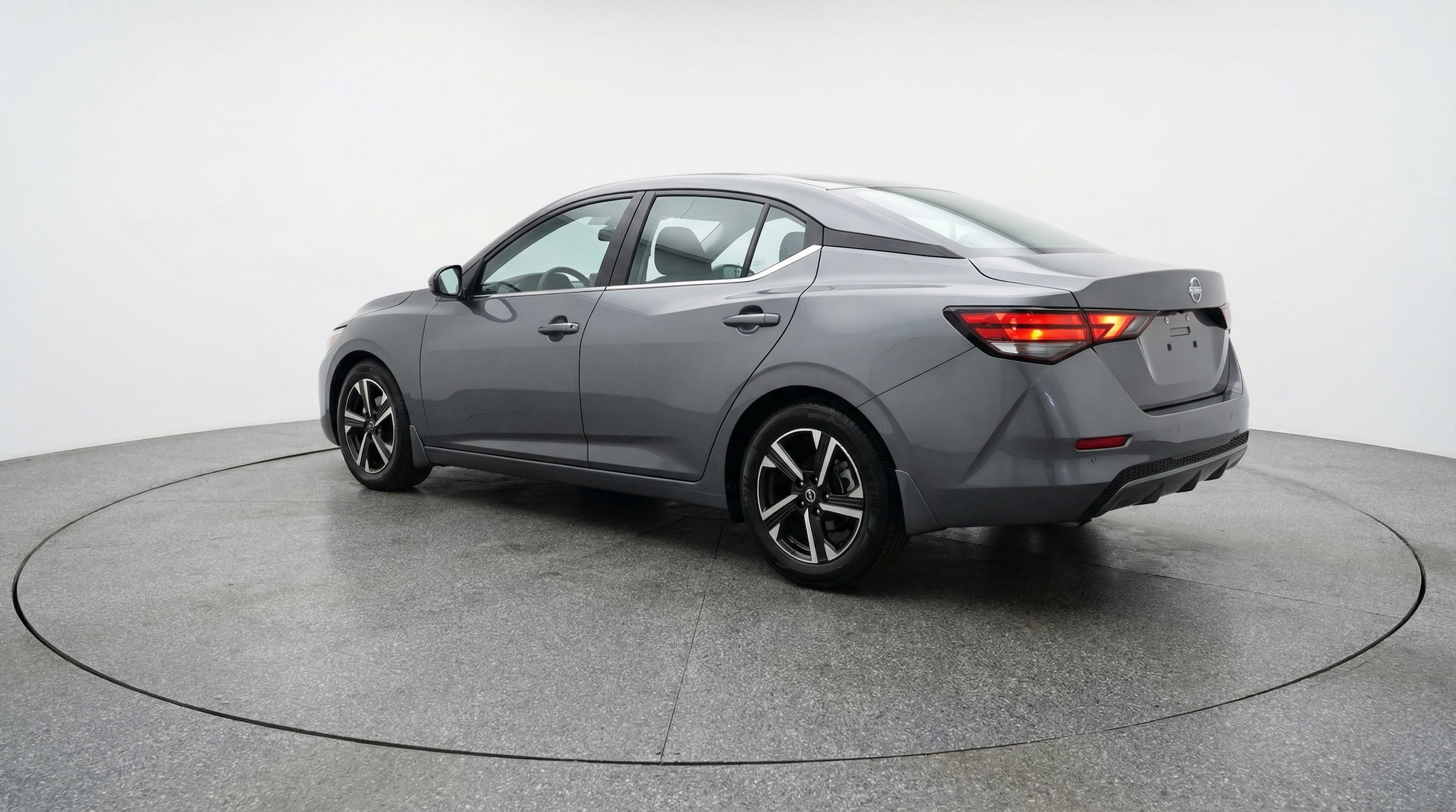 Thumbnail: 2025 Nissan Sentra - 5
