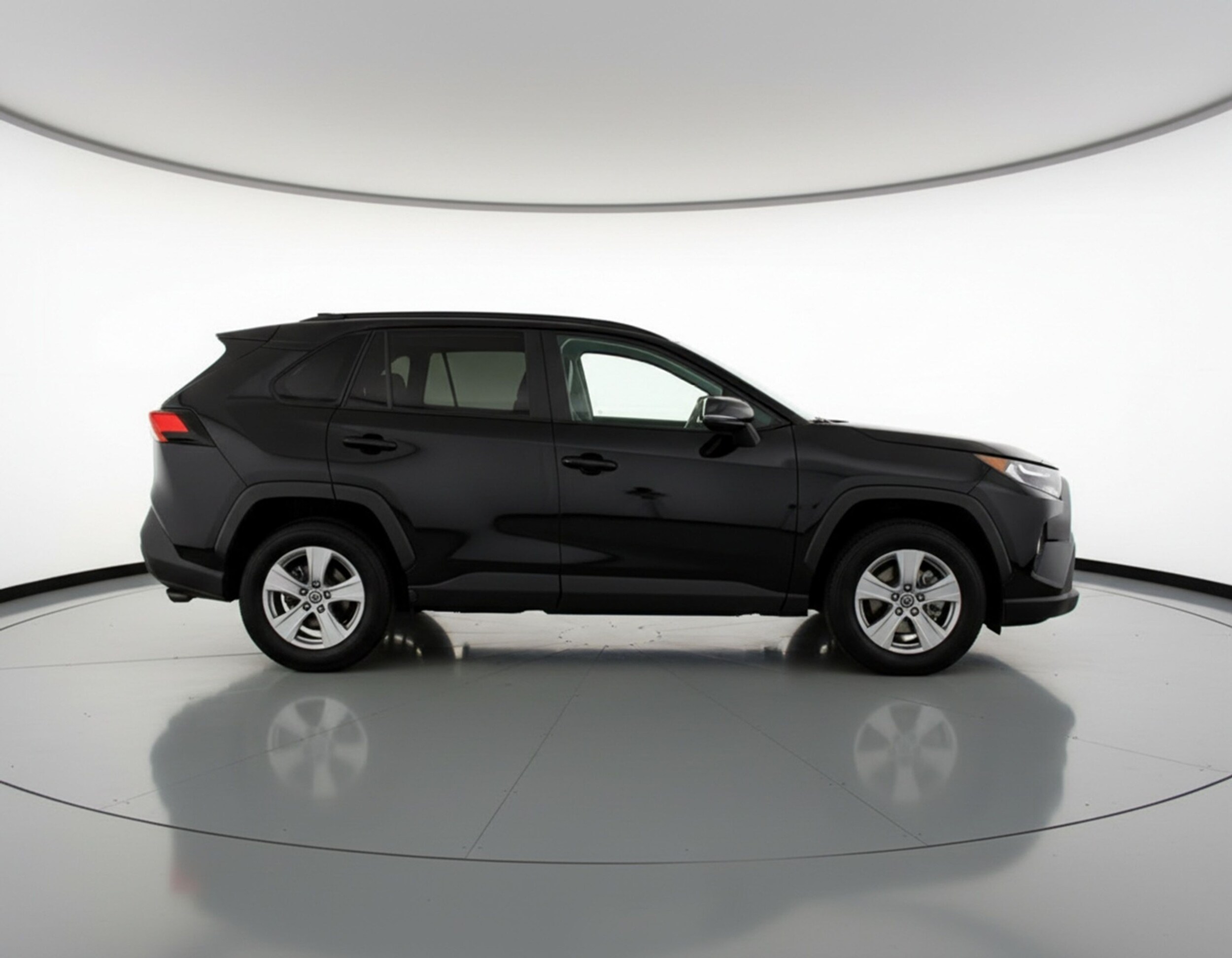 Thumbnail: 2025 Toyota RAV4 - 8