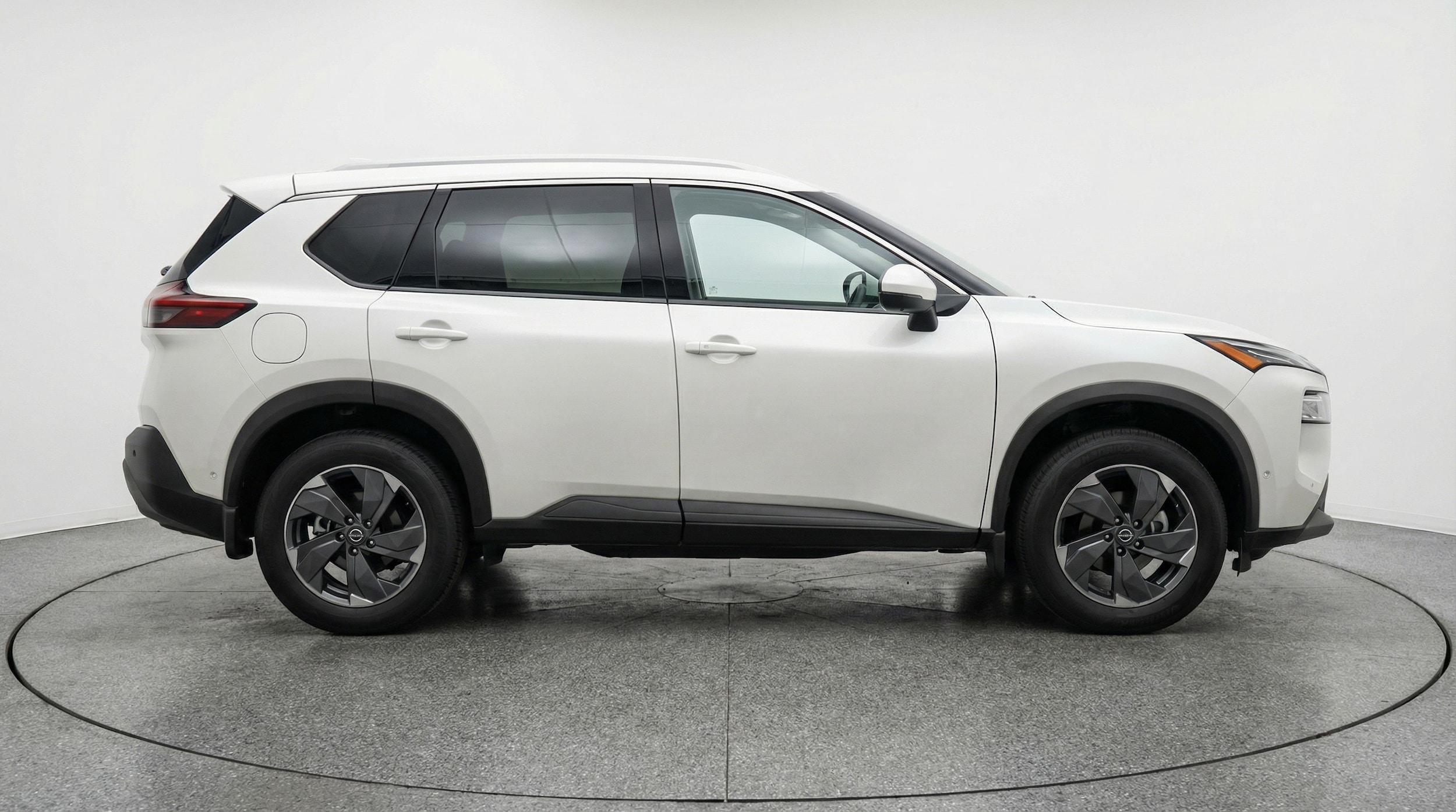 Thumbnail: 2025 Nissan Rogue - 8