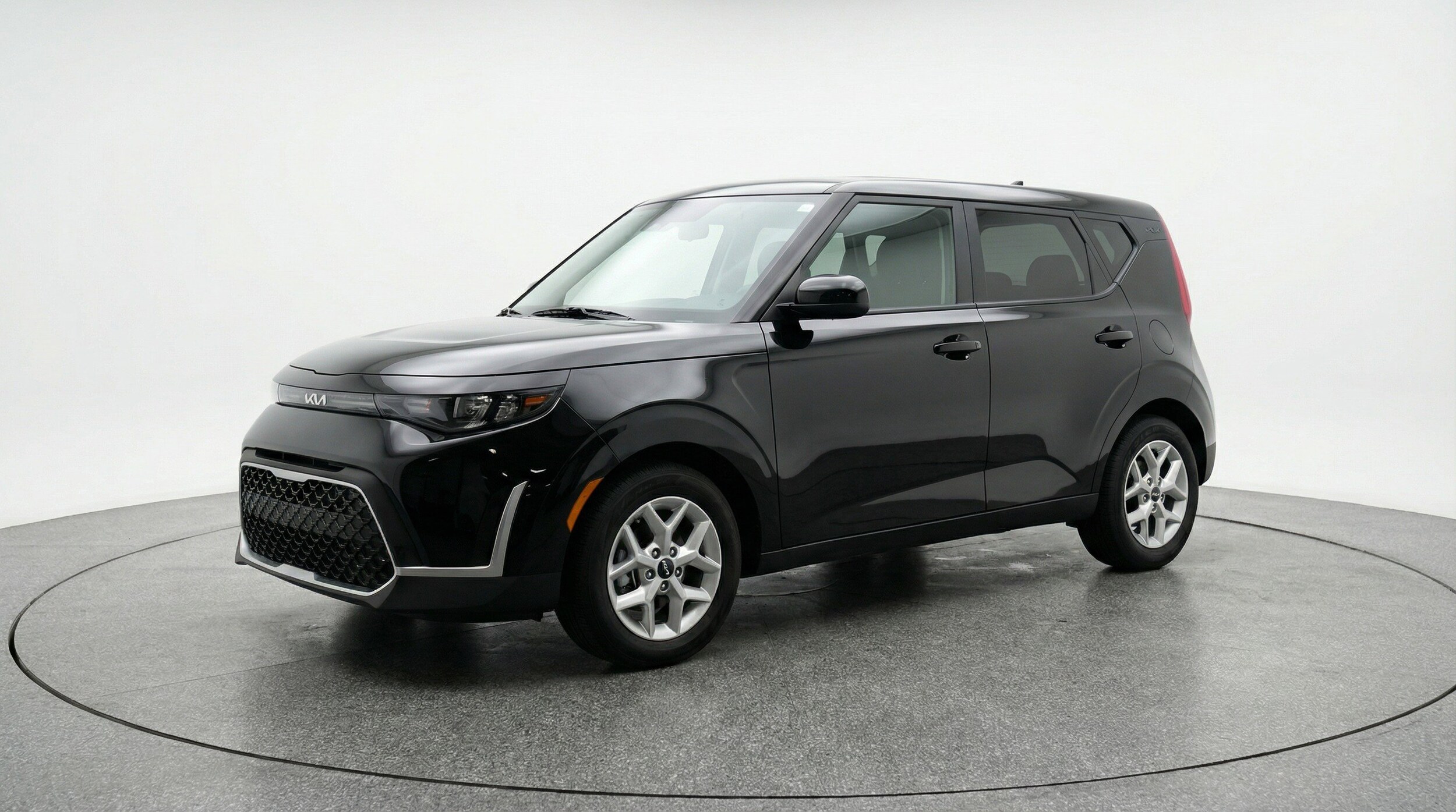 Thumbnail: 2025 Kia Soul - 3
