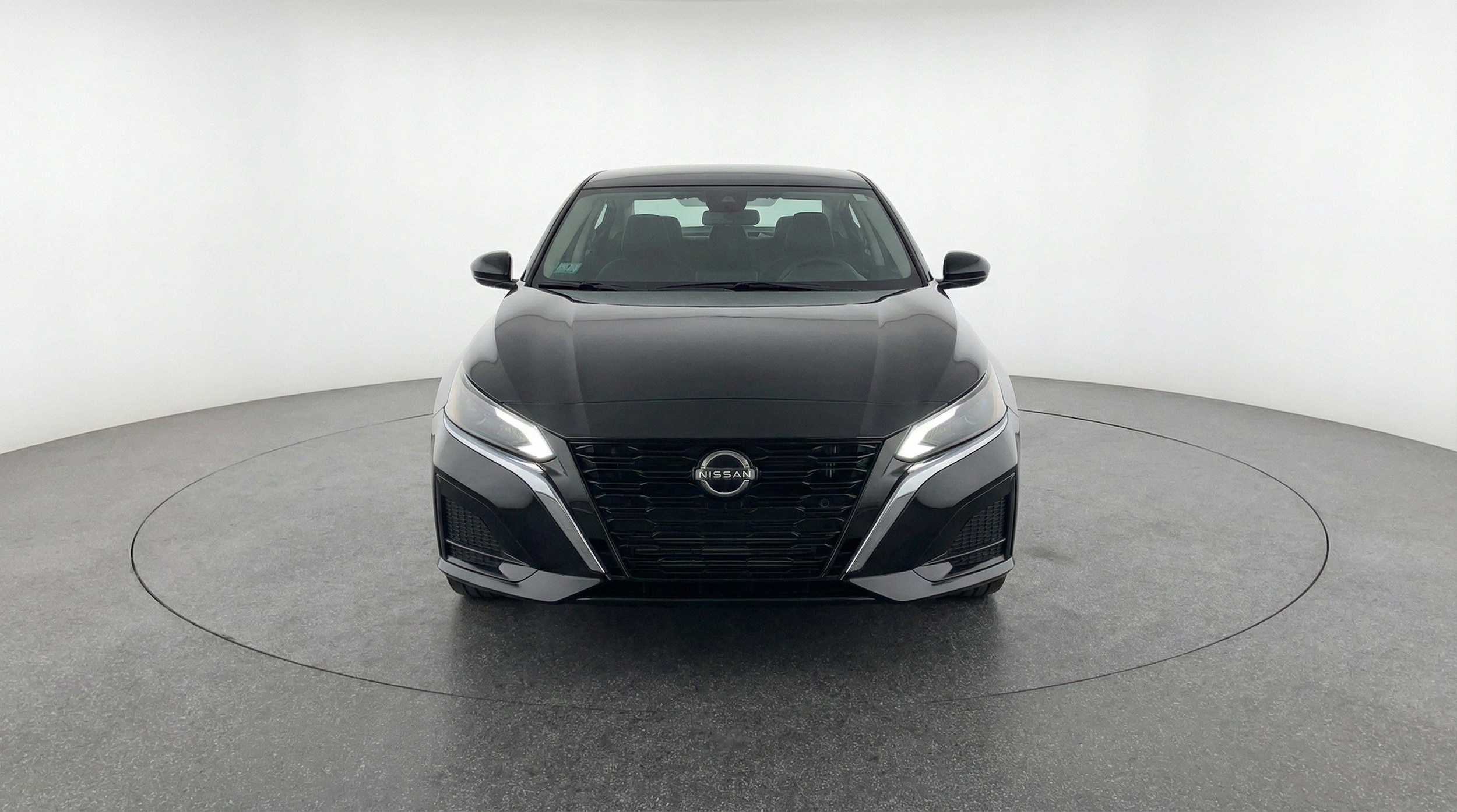 Thumbnail: 2025 Nissan Altima - 2