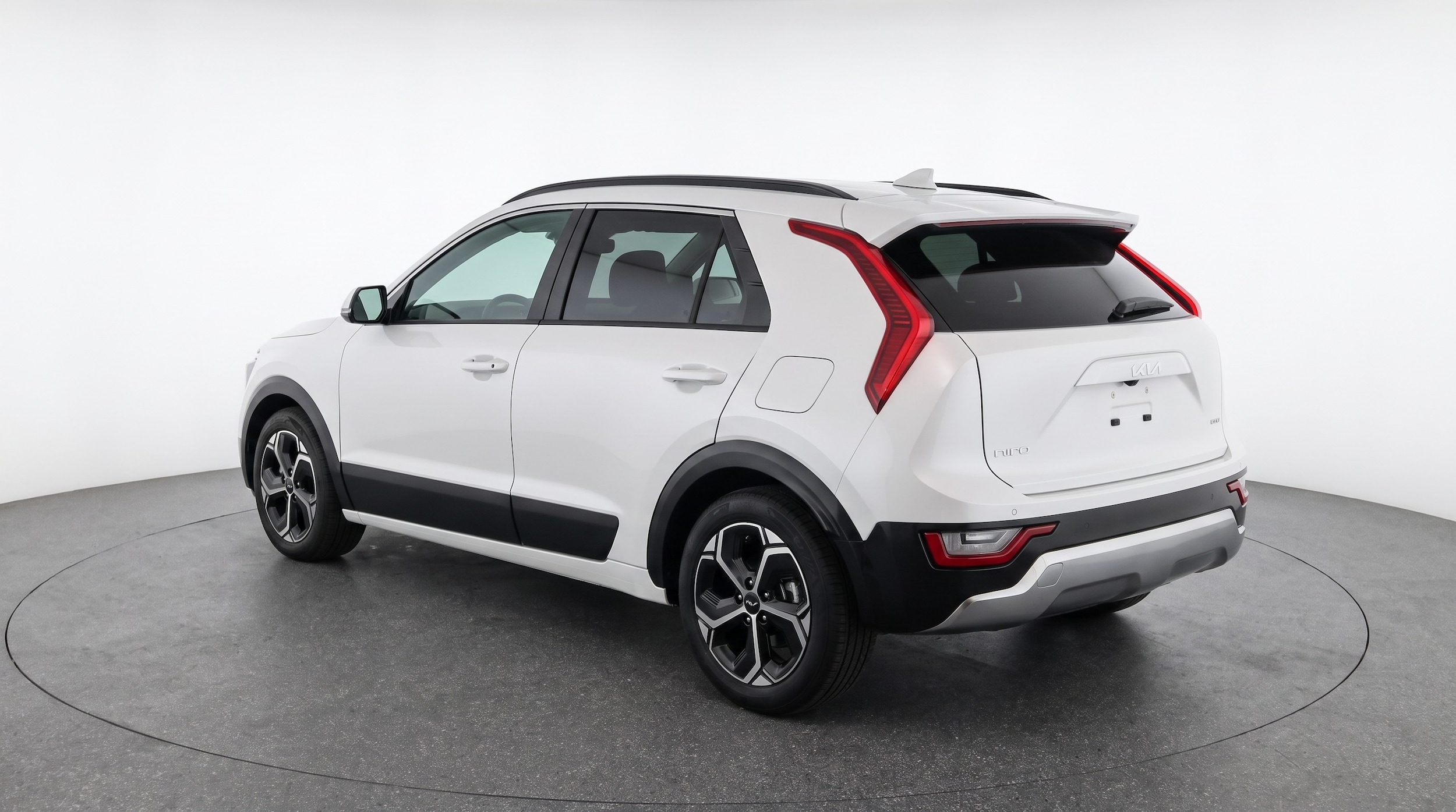 Thumbnail: 2026 Kia Niro - 5