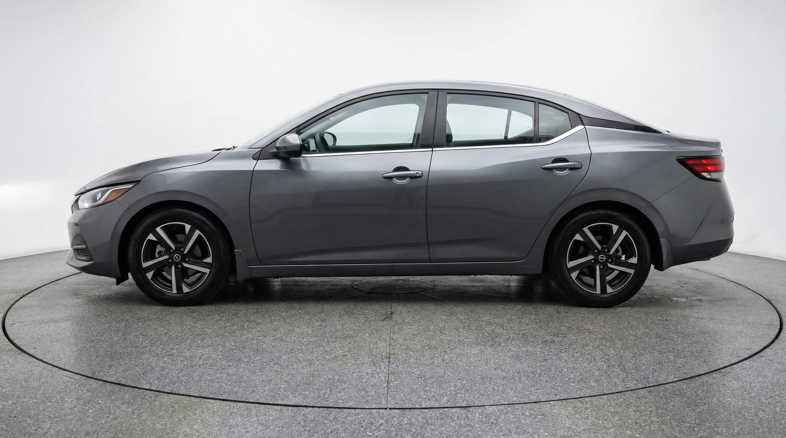 Thumbnail: 2025 Nissan Sentra - 4