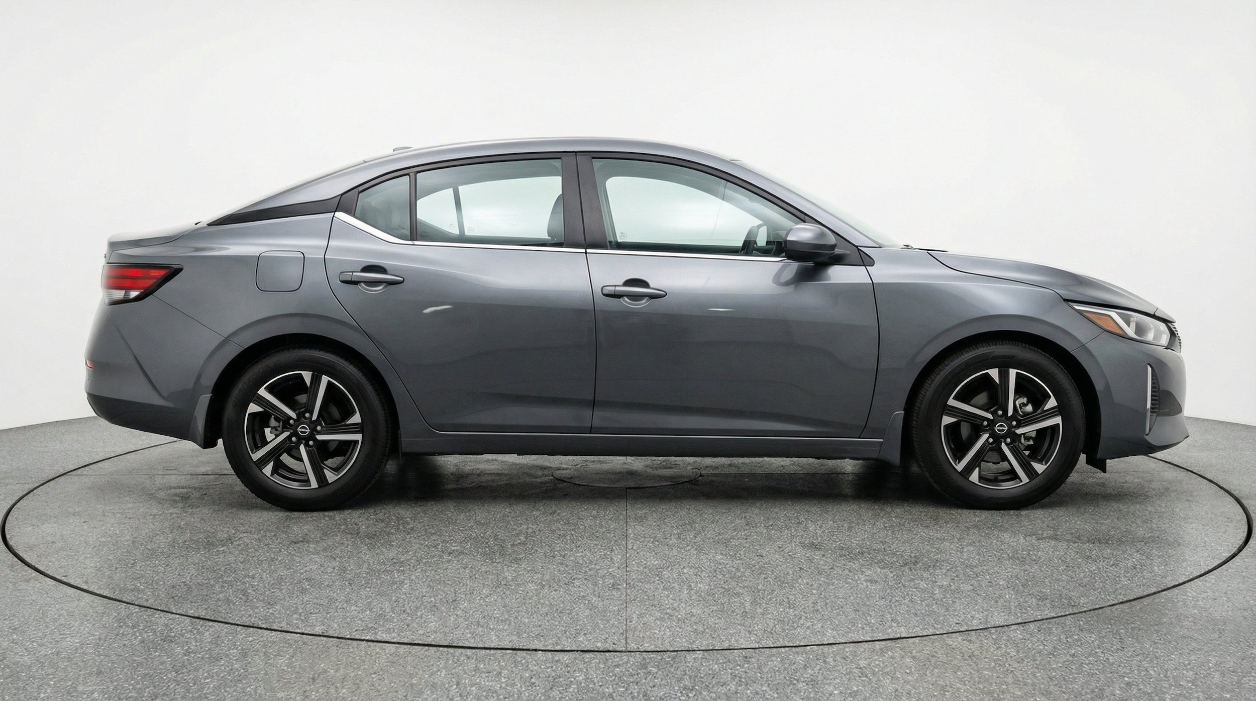 Thumbnail: 2025 Nissan Sentra - 11