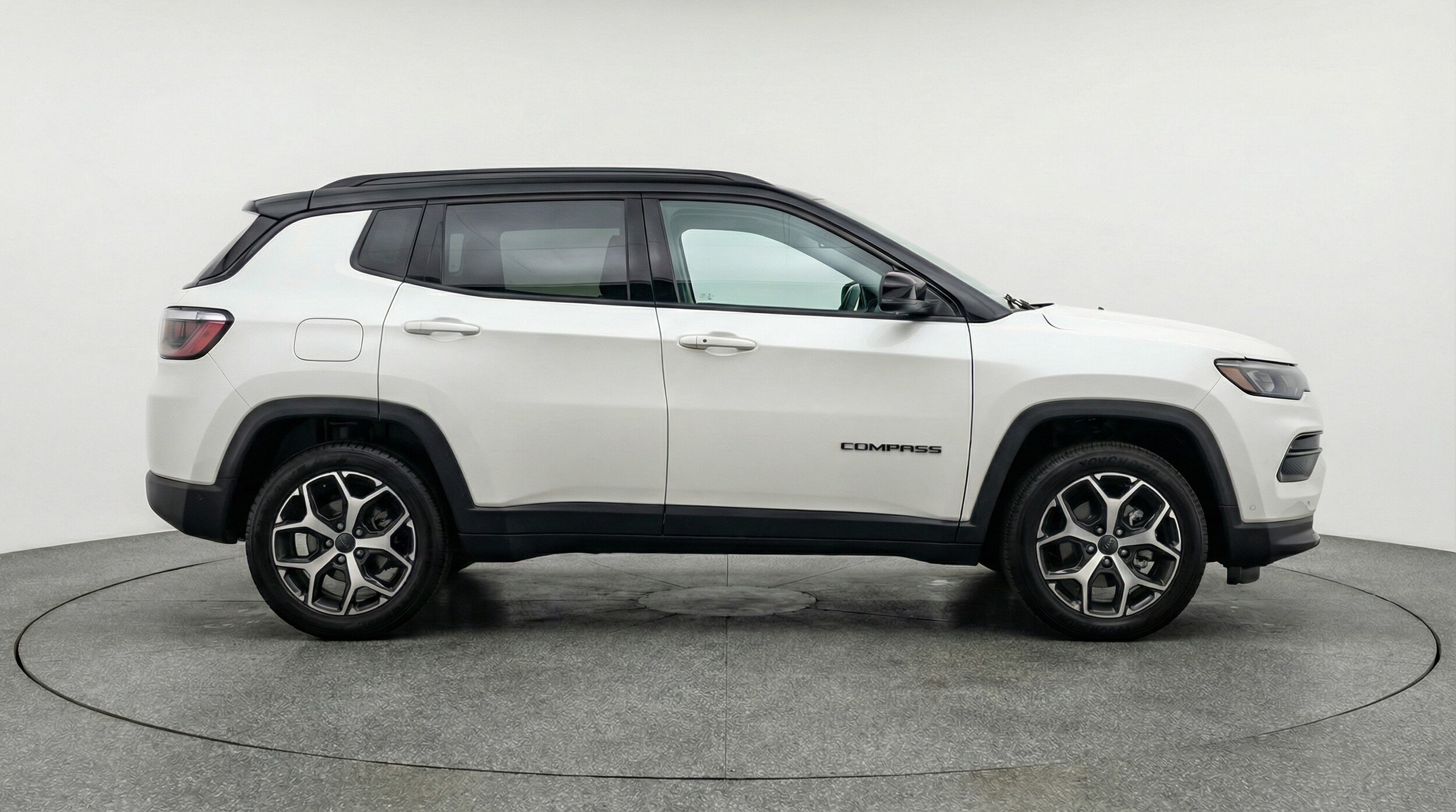 Thumbnail: 2025 Jeep Compass - 8