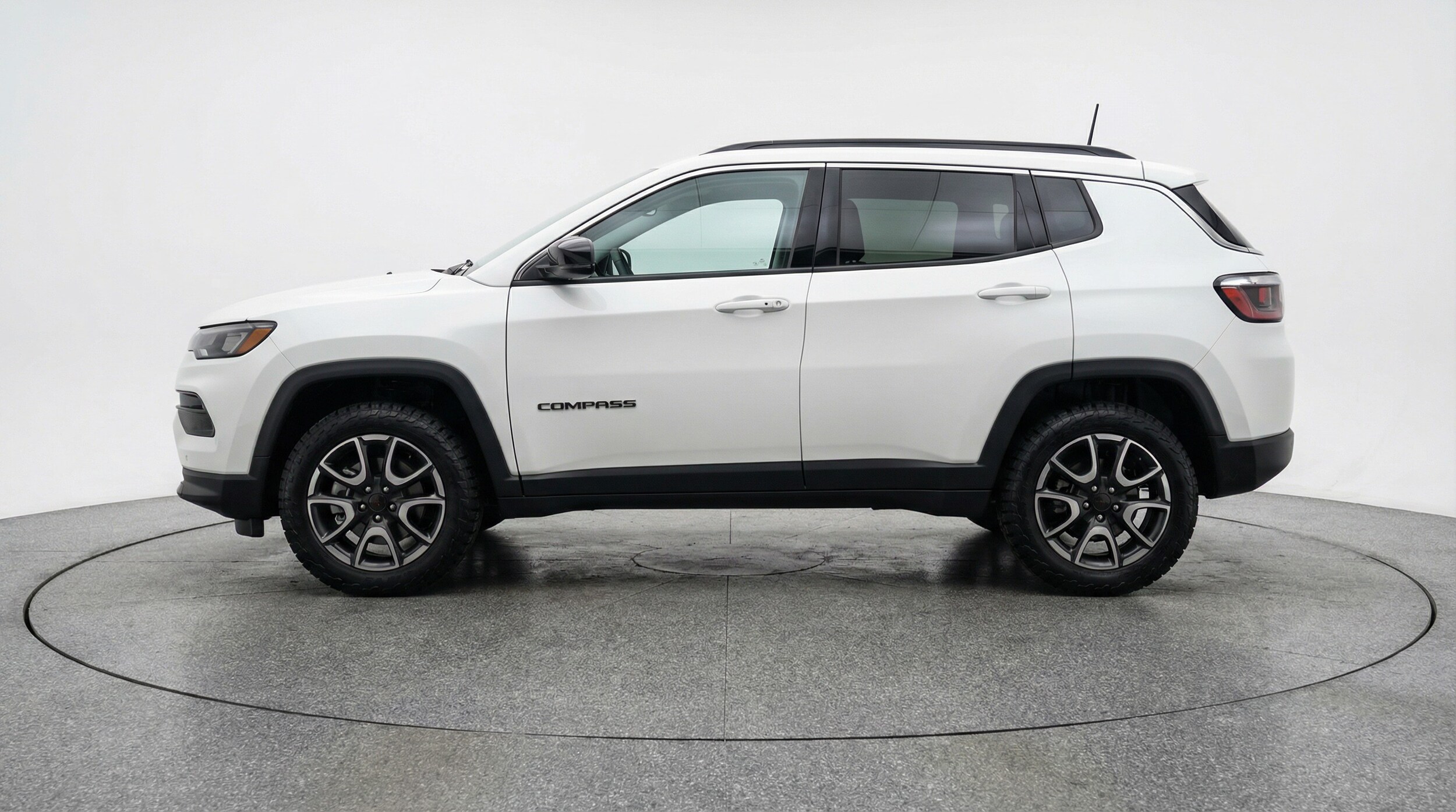 Thumbnail: 2025 Jeep Compass - 4