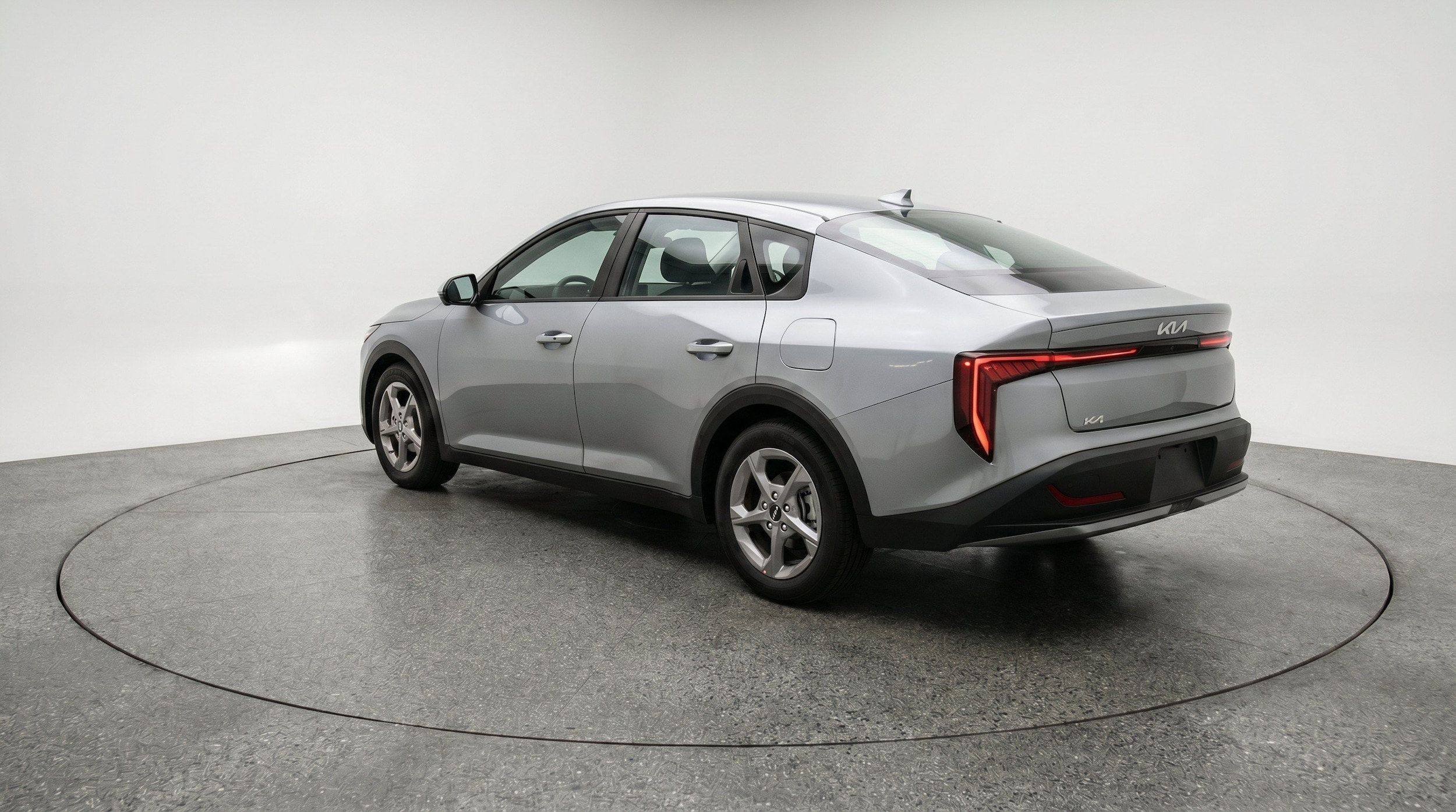 2025 Kia K4 LXS - Photo 6