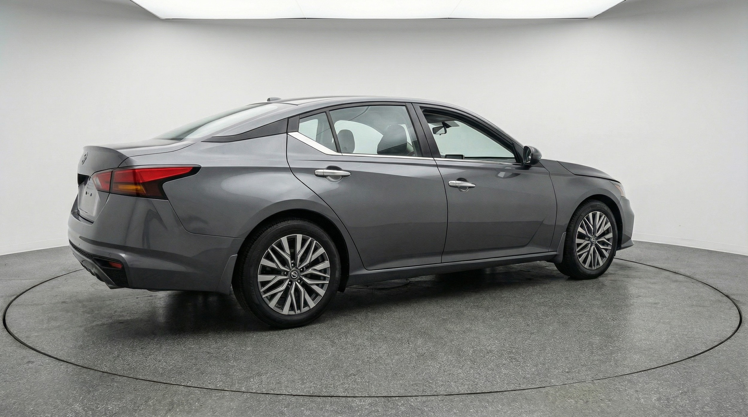 Thumbnail: 2025 Nissan Altima - 7