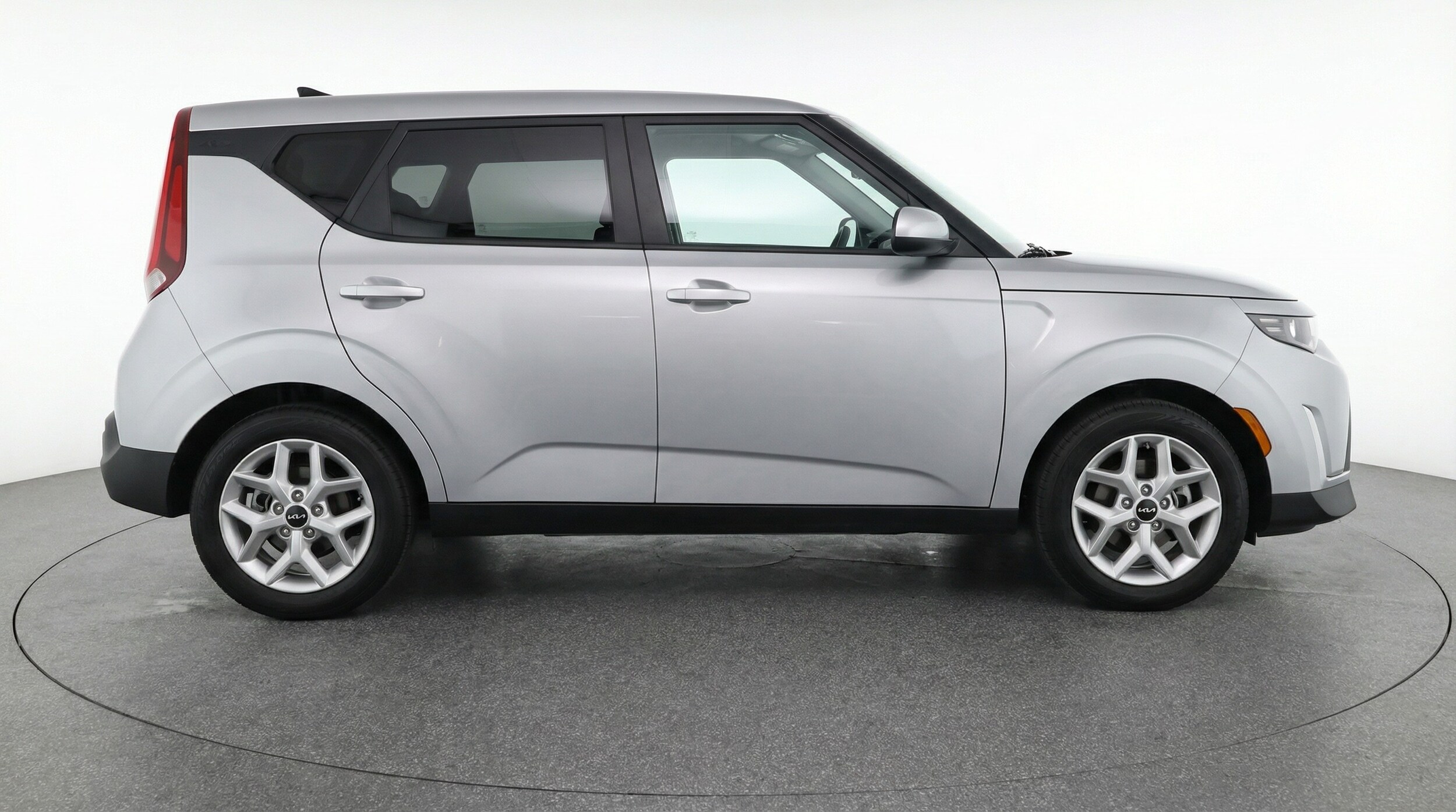 Thumbnail: 2025 Kia Soul - 8