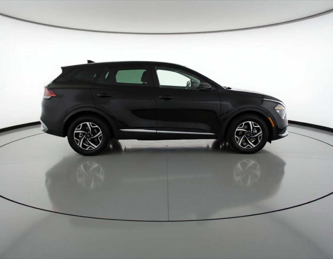 Thumbnail: 2025 Kia Sportage - 8