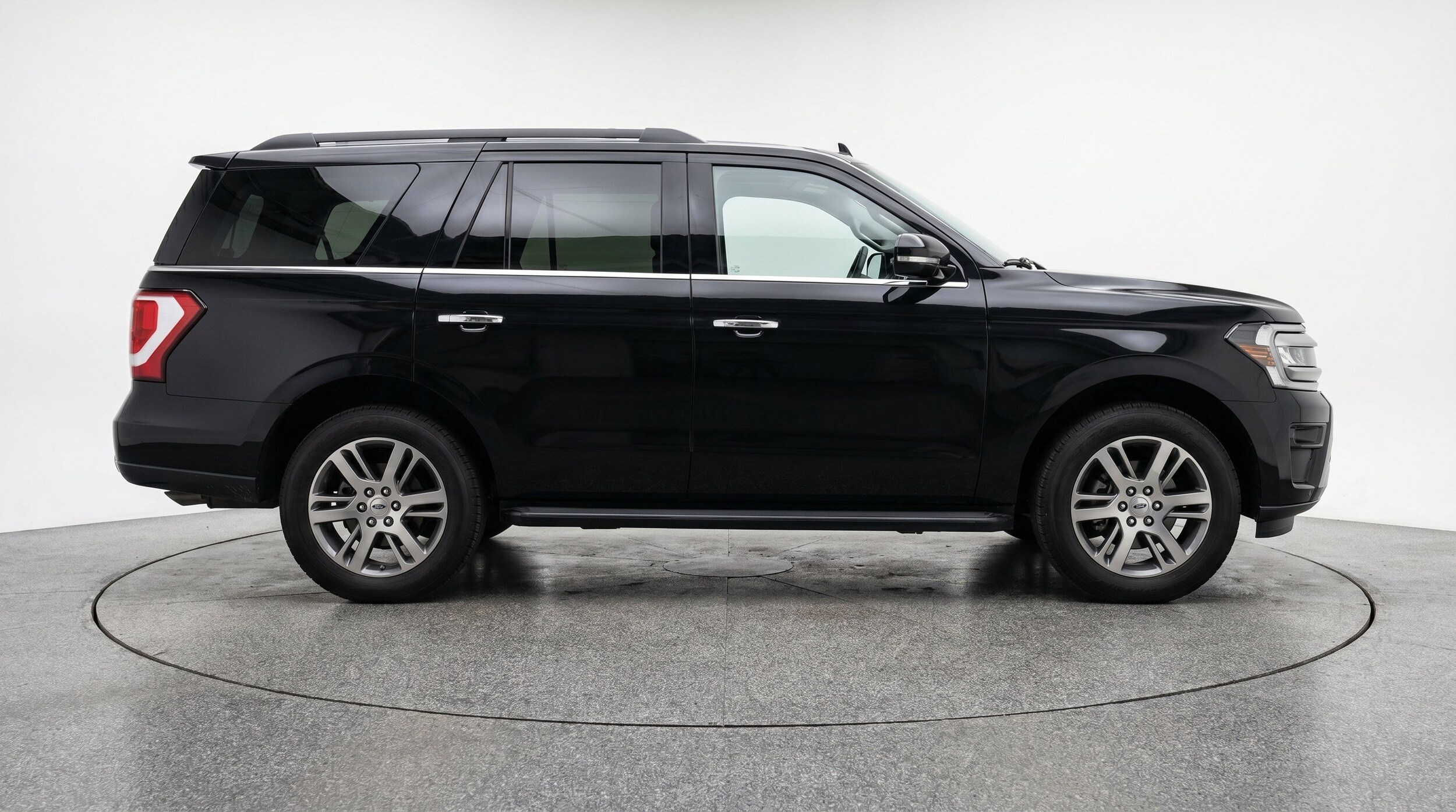 Thumbnail: 2024 Ford Expedition - 10