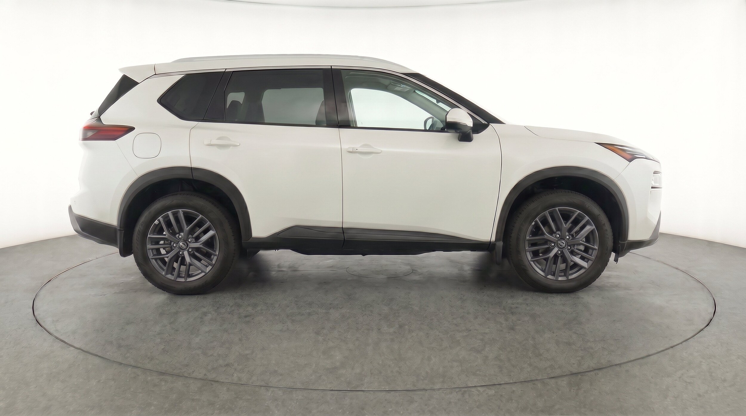 Thumbnail: 2026 Nissan Rogue - 10
