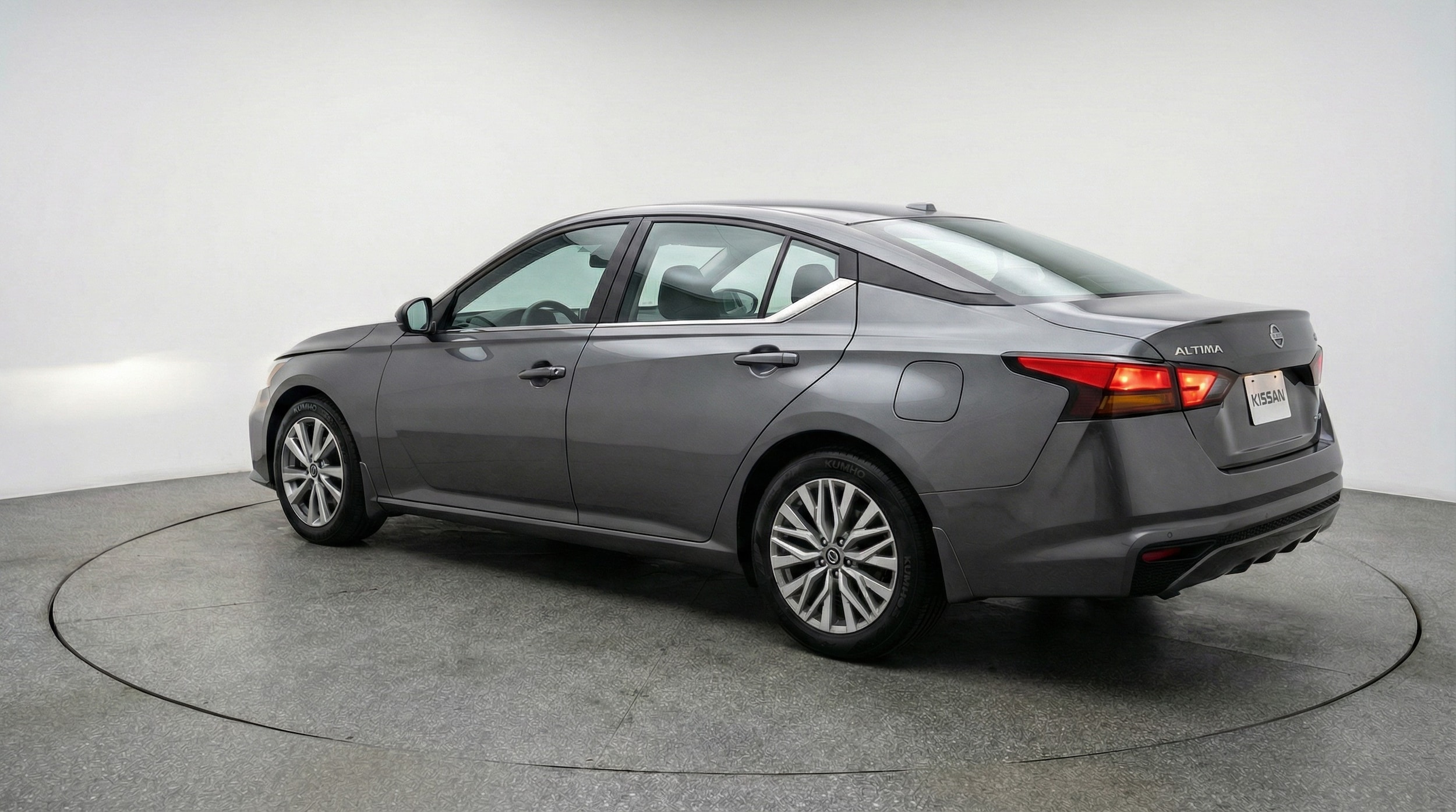 Thumbnail: 2025 Nissan Altima - 5