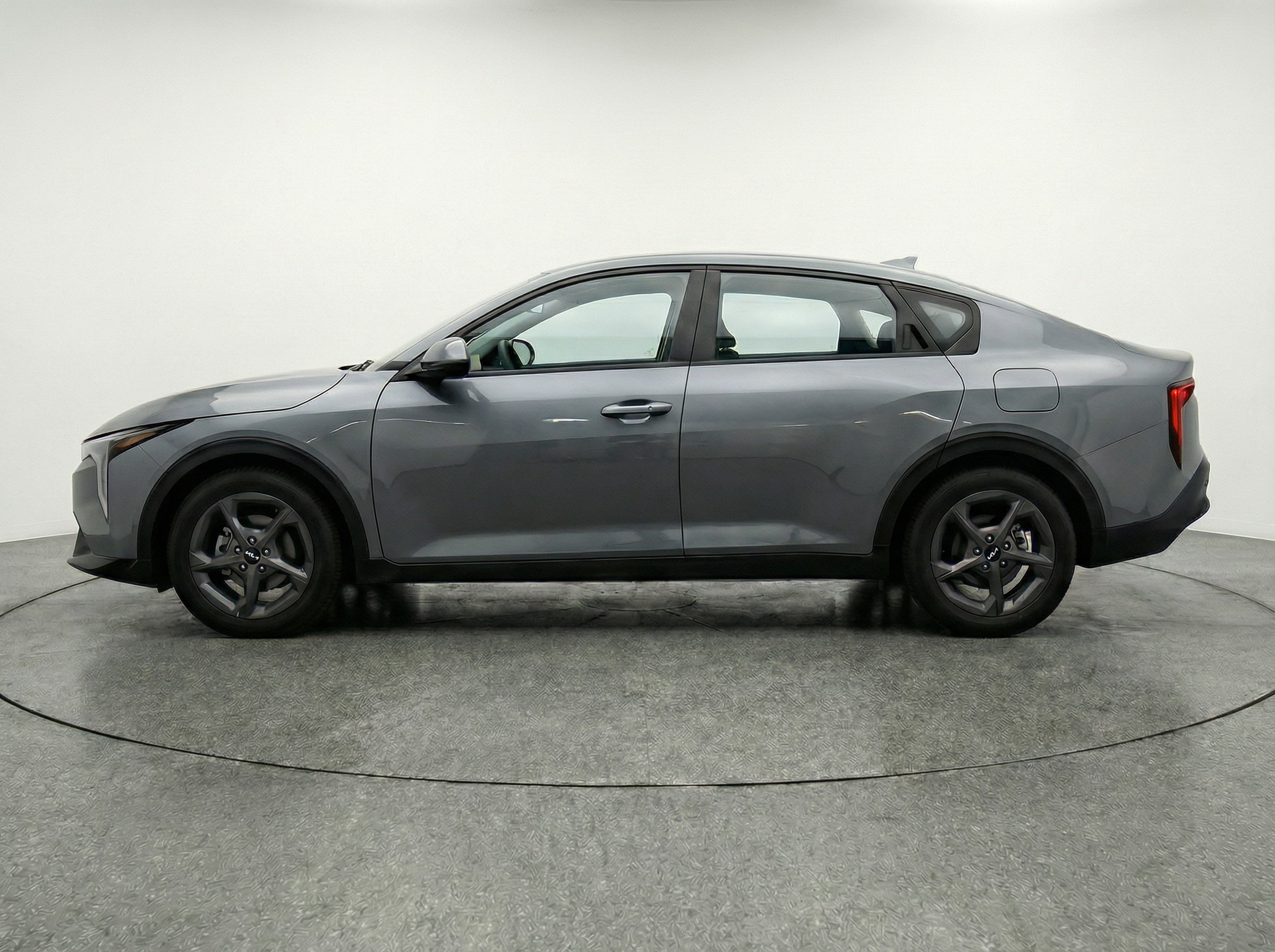 Thumbnail: 2025 Kia K4 - 4