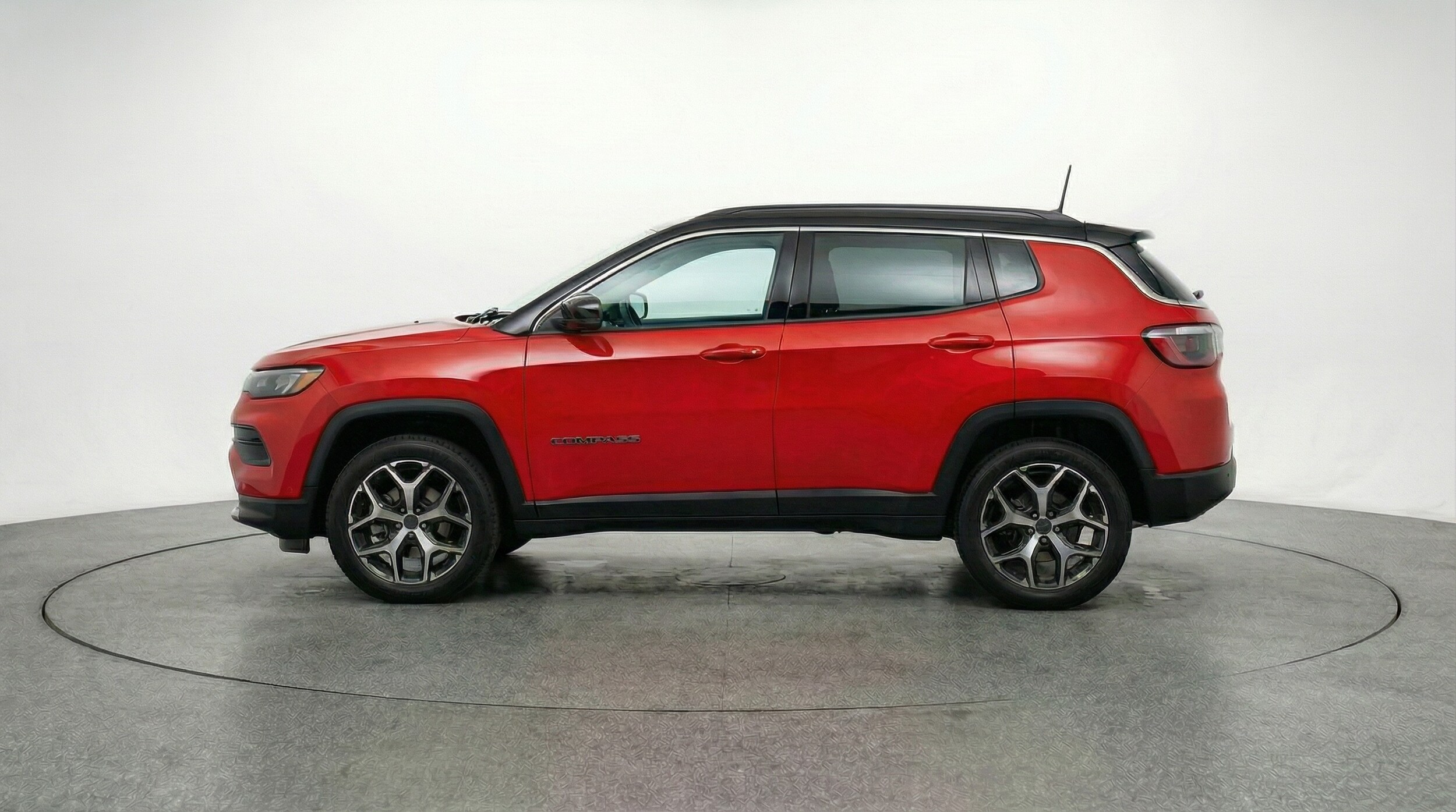 Thumbnail: 2025 Jeep Compass - 4