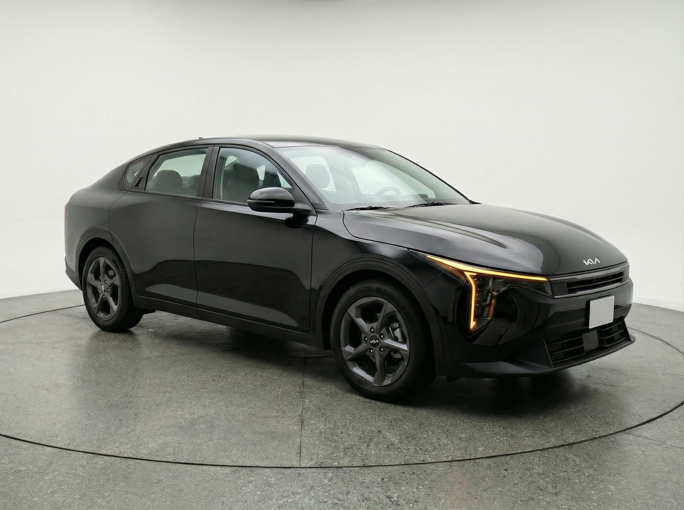 Thumbnail: 2025 Kia K4 - 1