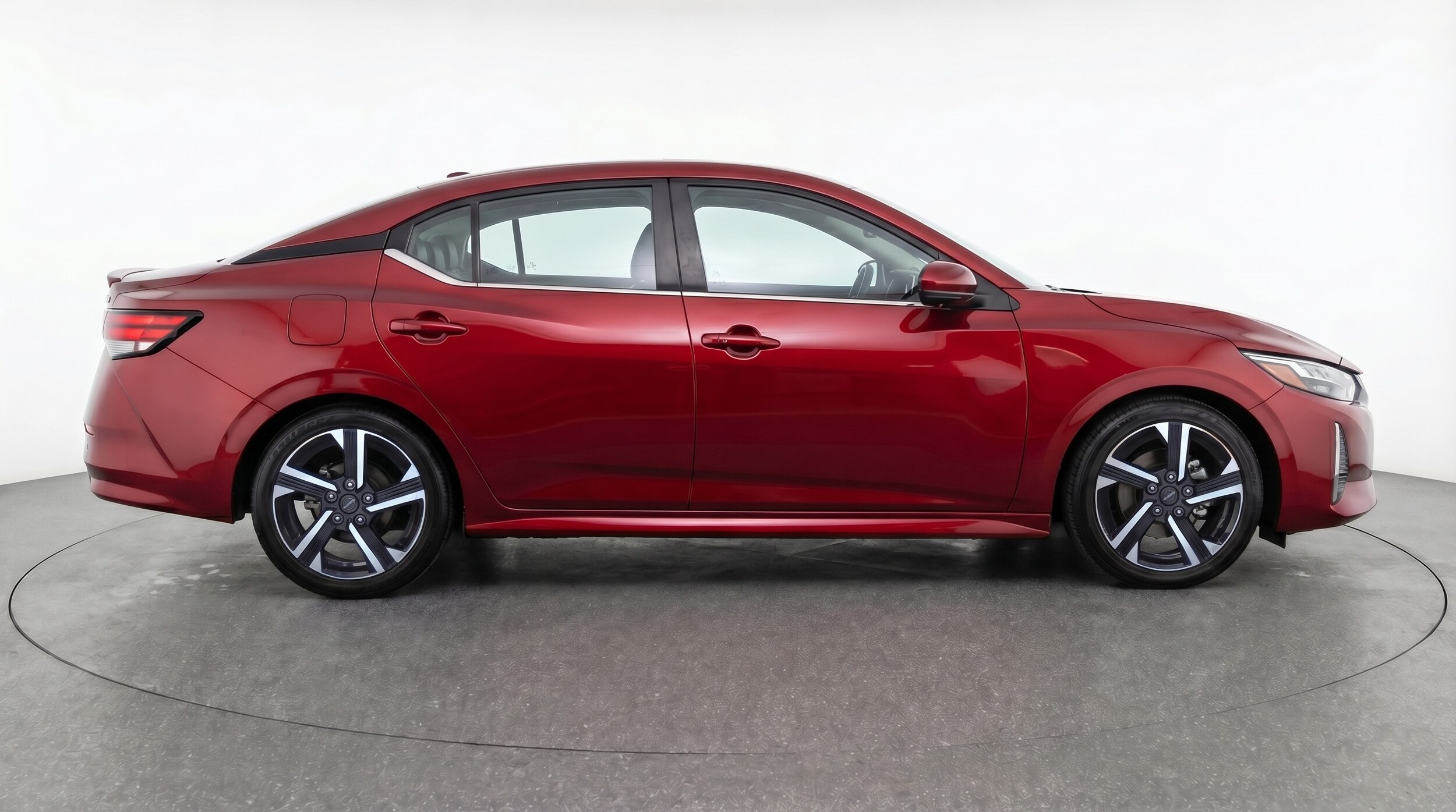 Thumbnail: 2025 Nissan Sentra - 8