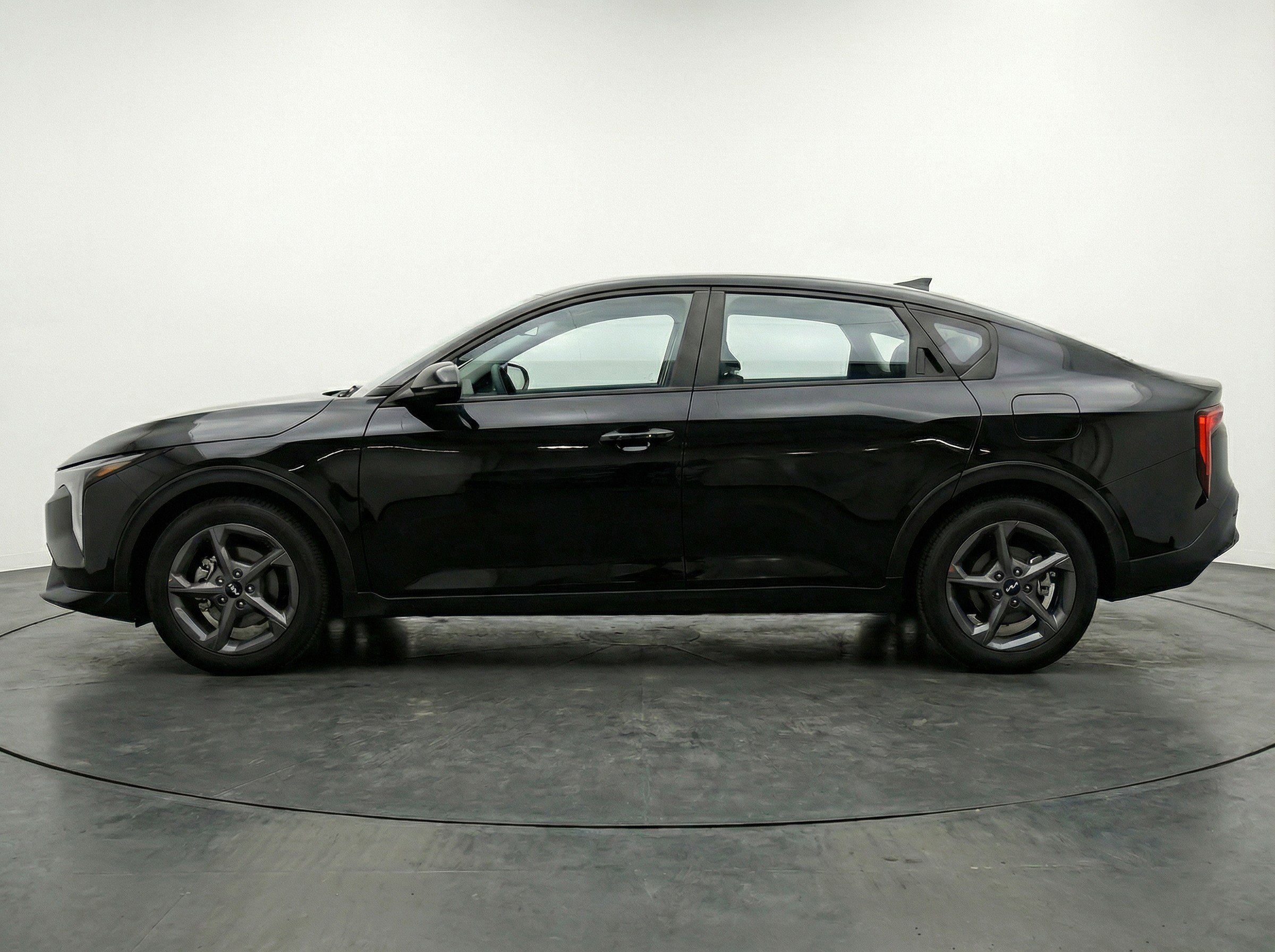 Thumbnail: 2025 Kia K4 - 5