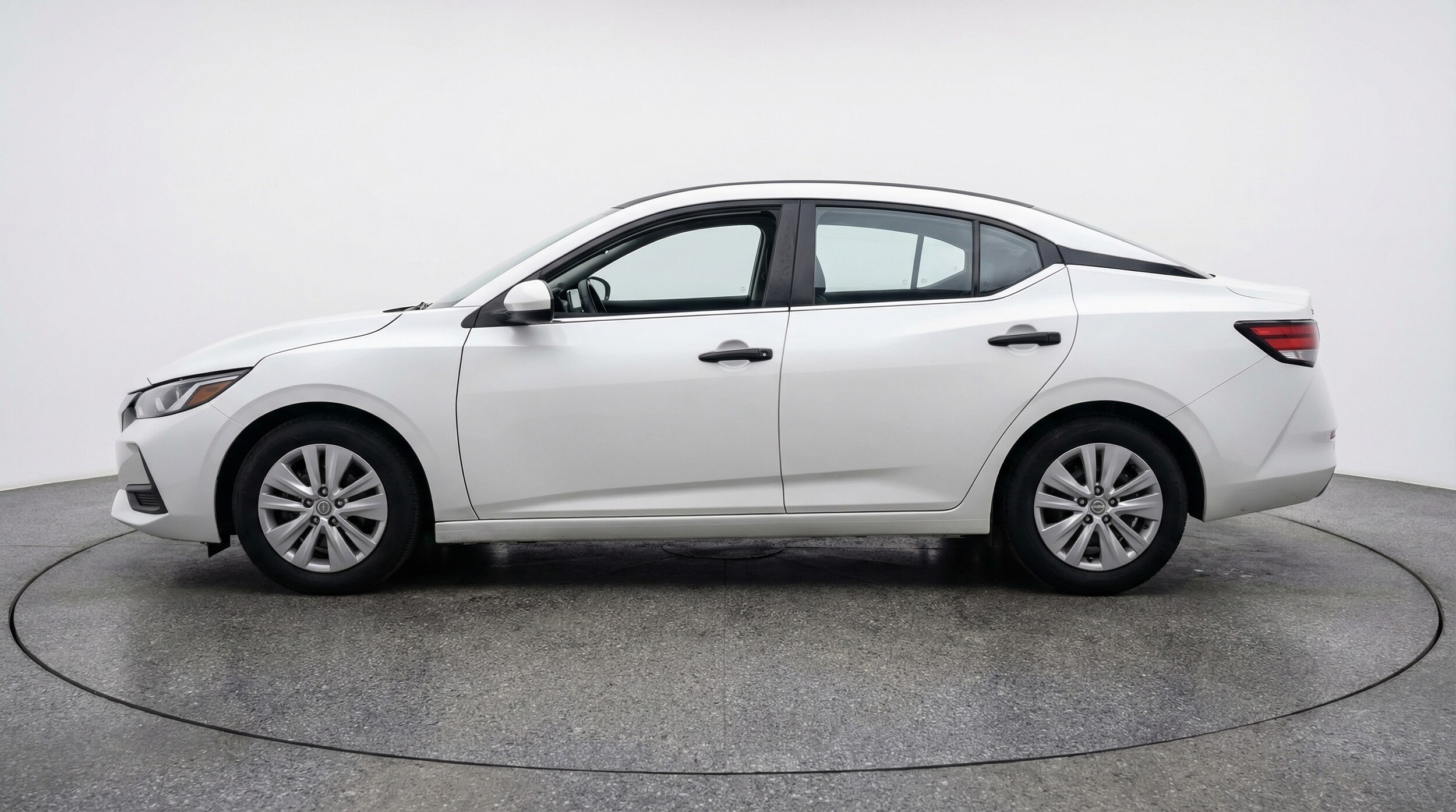 Thumbnail: 2025 Nissan Sentra - 4