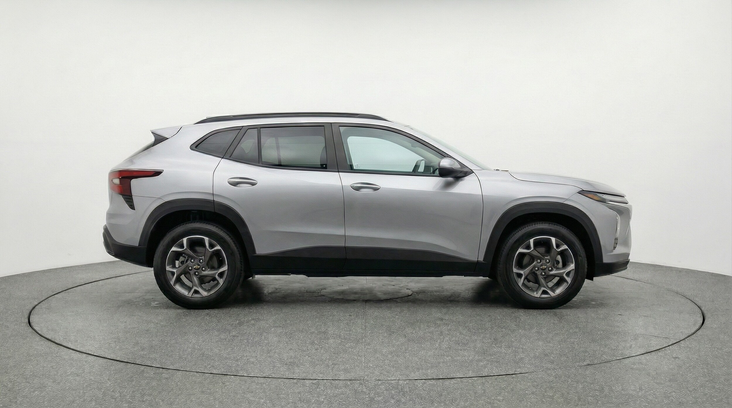 Thumbnail: 2025 Chevrolet Trax - 8