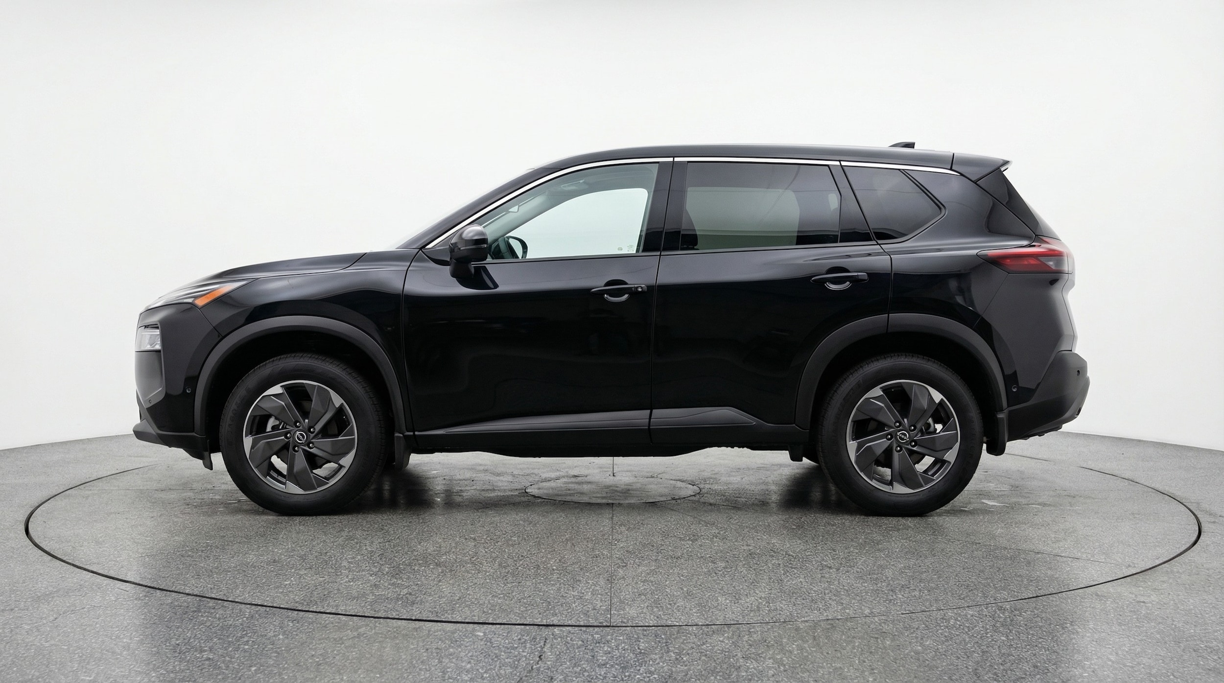Thumbnail: 2025 Nissan Rogue - 4