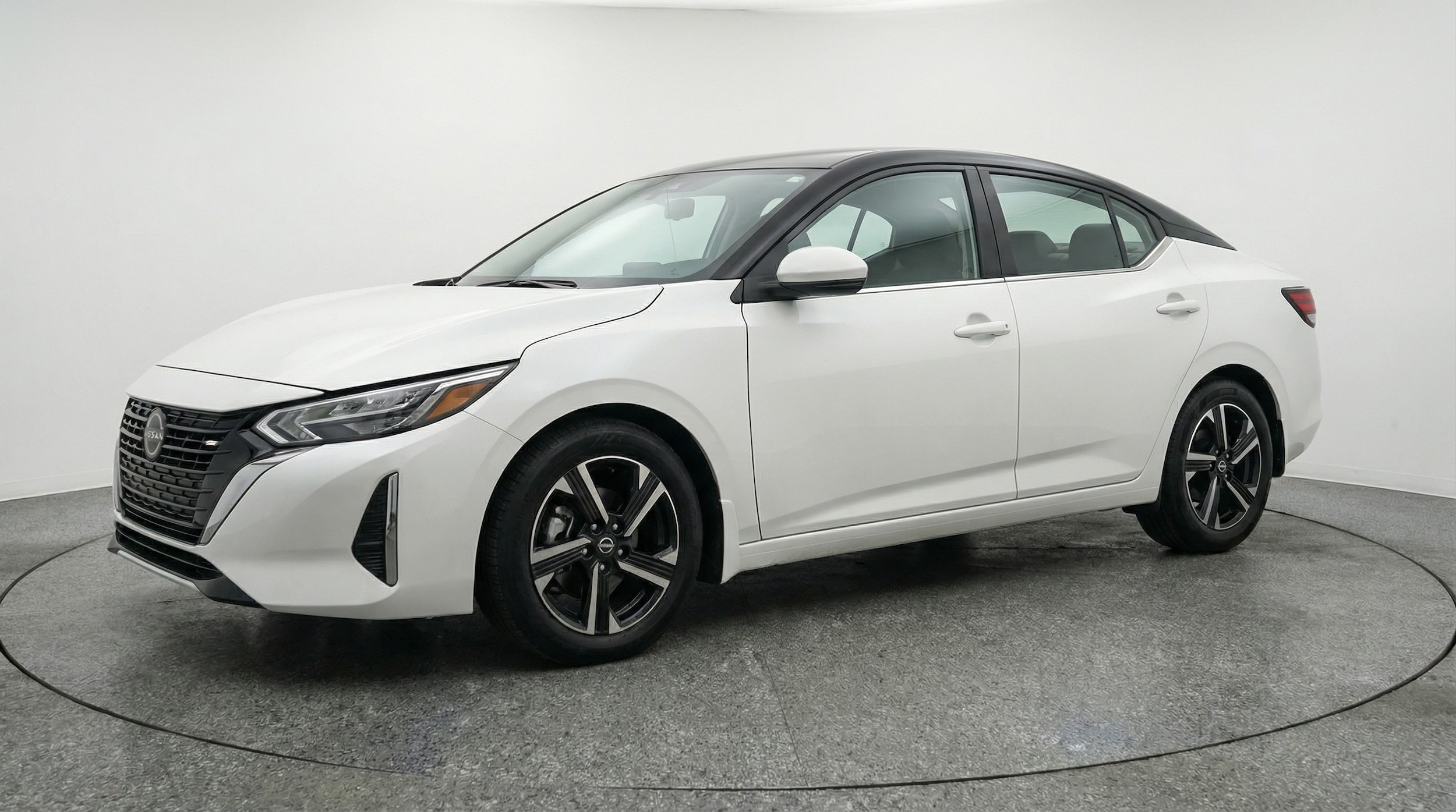 Thumbnail: 2025 Nissan Sentra - 3