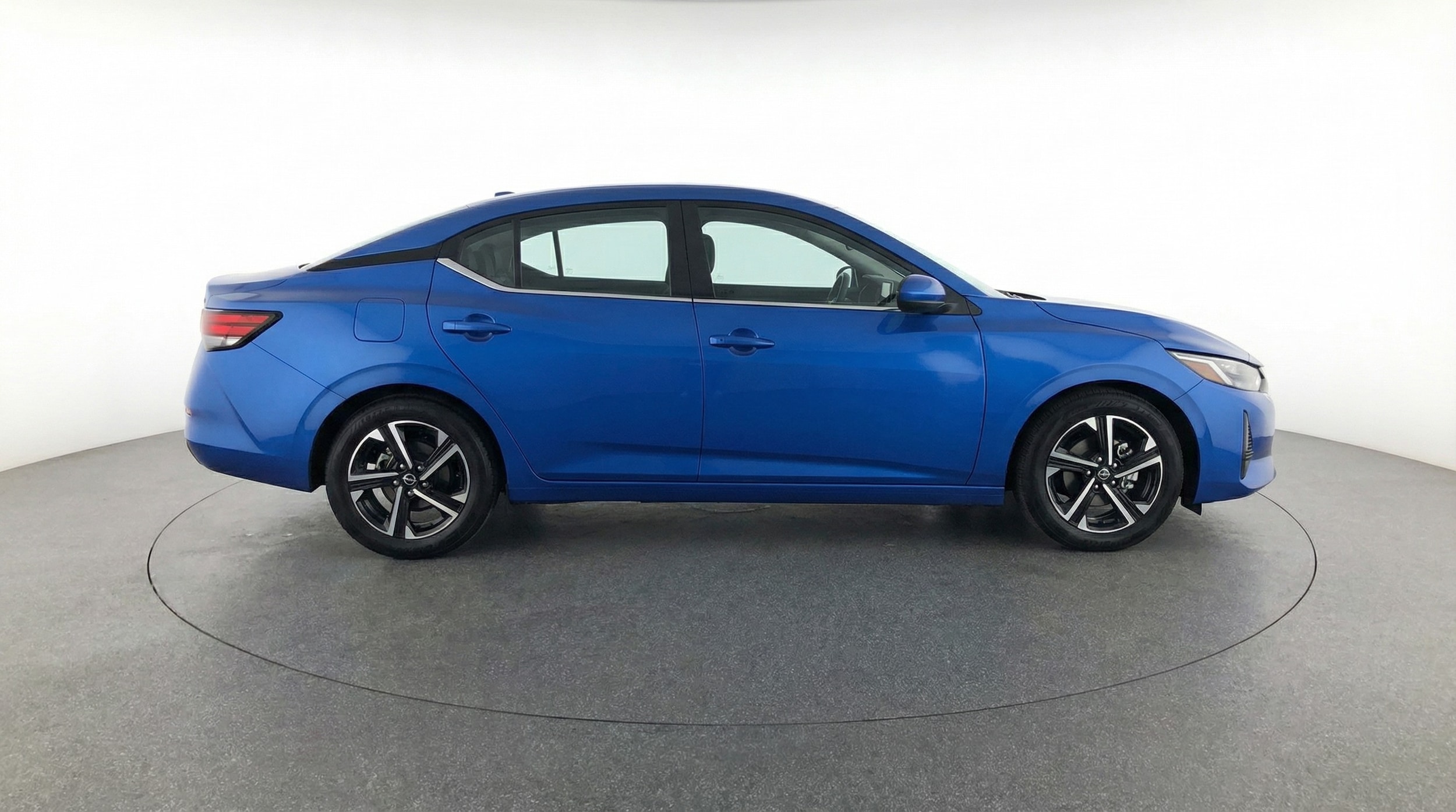 Thumbnail: 2025 Nissan Sentra - 8