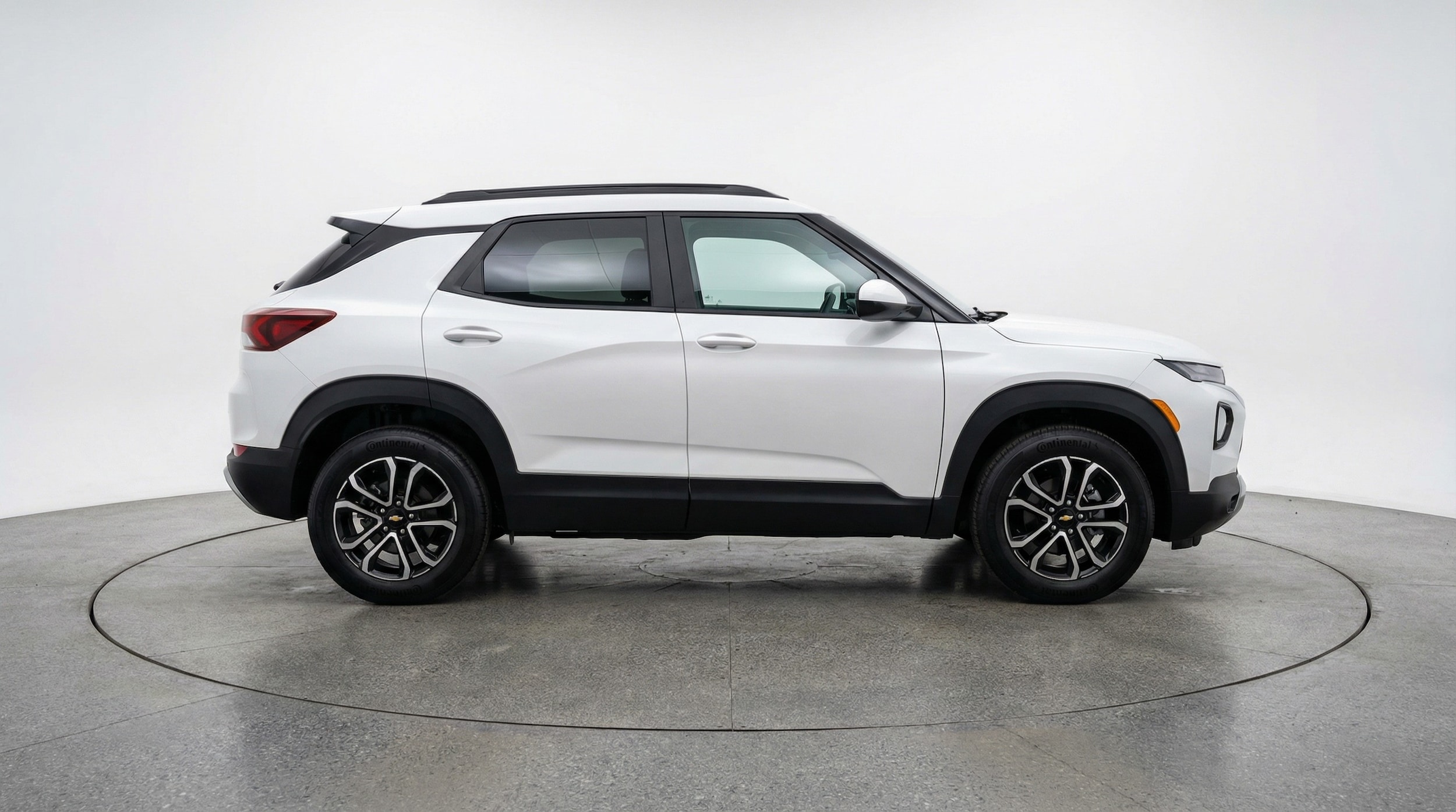 Thumbnail: 2025 Chevrolet TrailBlazer - 8