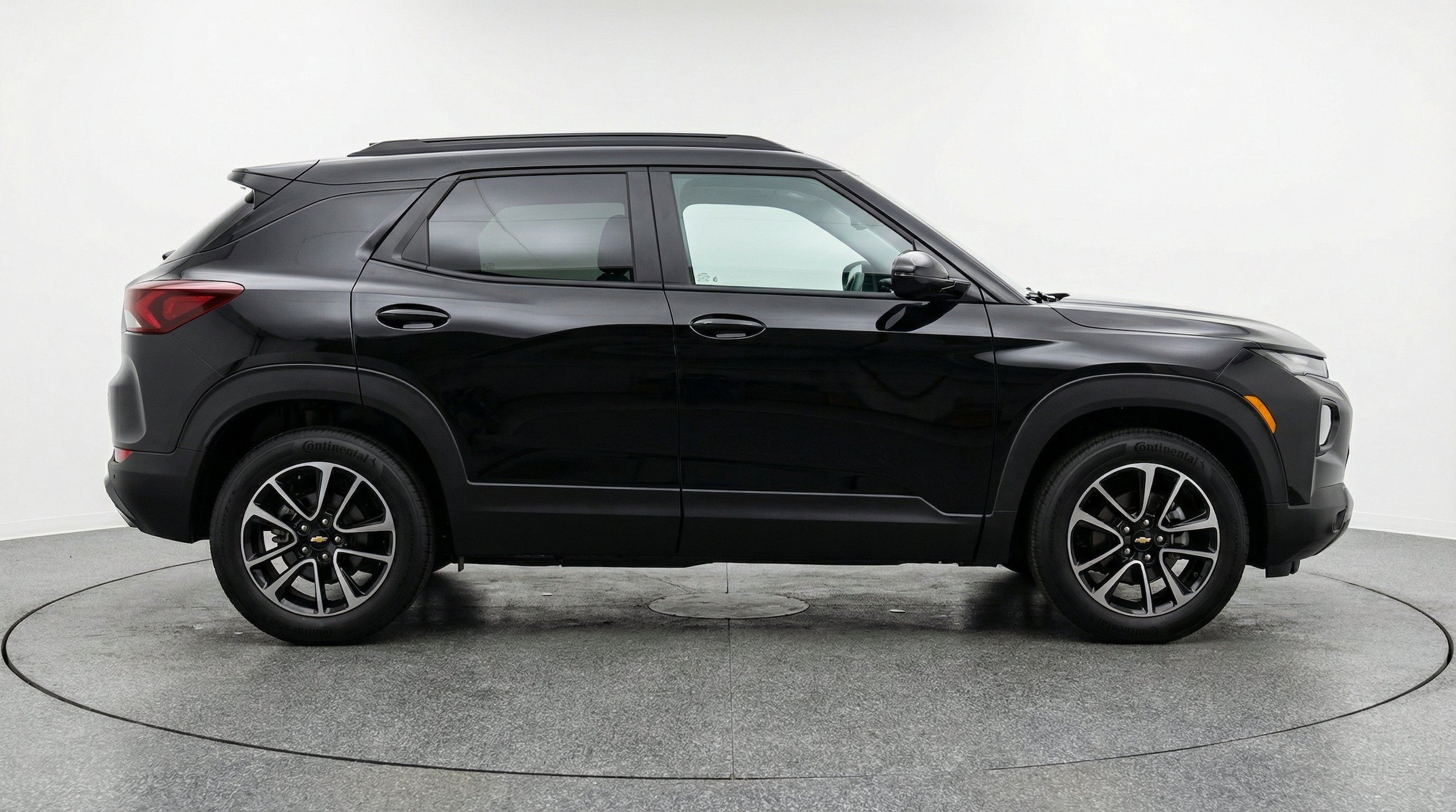 Thumbnail: 2025 Chevrolet TrailBlazer - 11