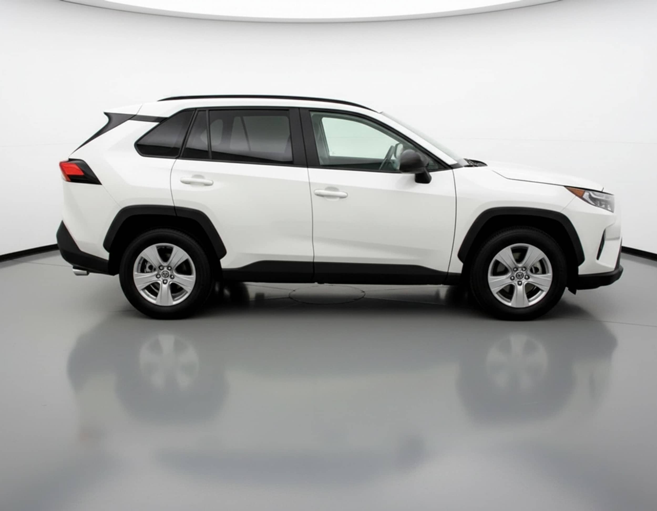 Thumbnail: 2025 Toyota RAV4 - 8