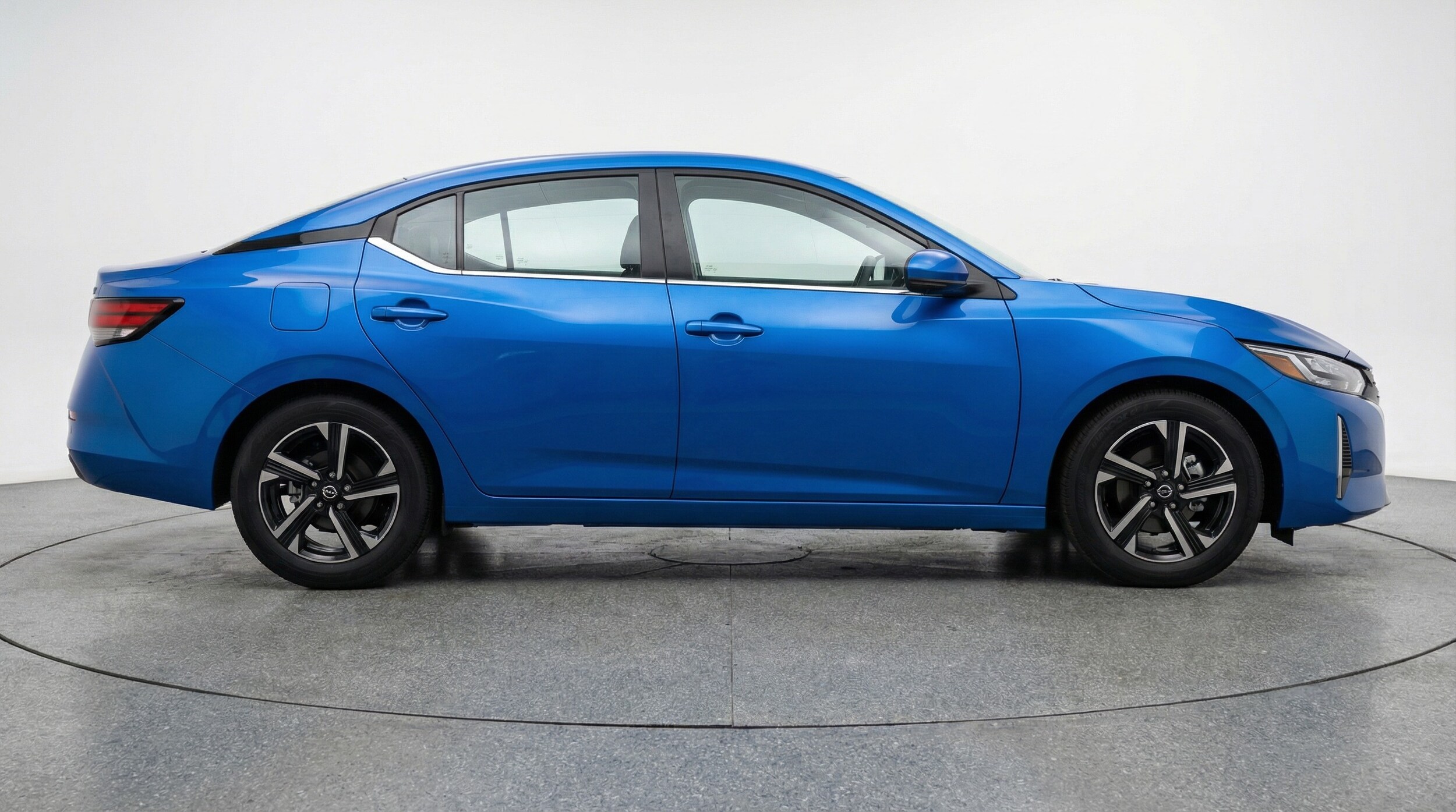 Thumbnail: 2025 Nissan Sentra - 8