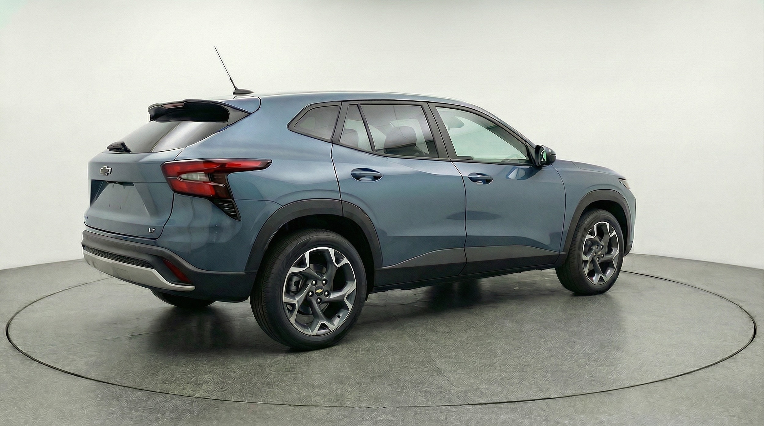 Thumbnail: 2025 Chevrolet Trax - 7