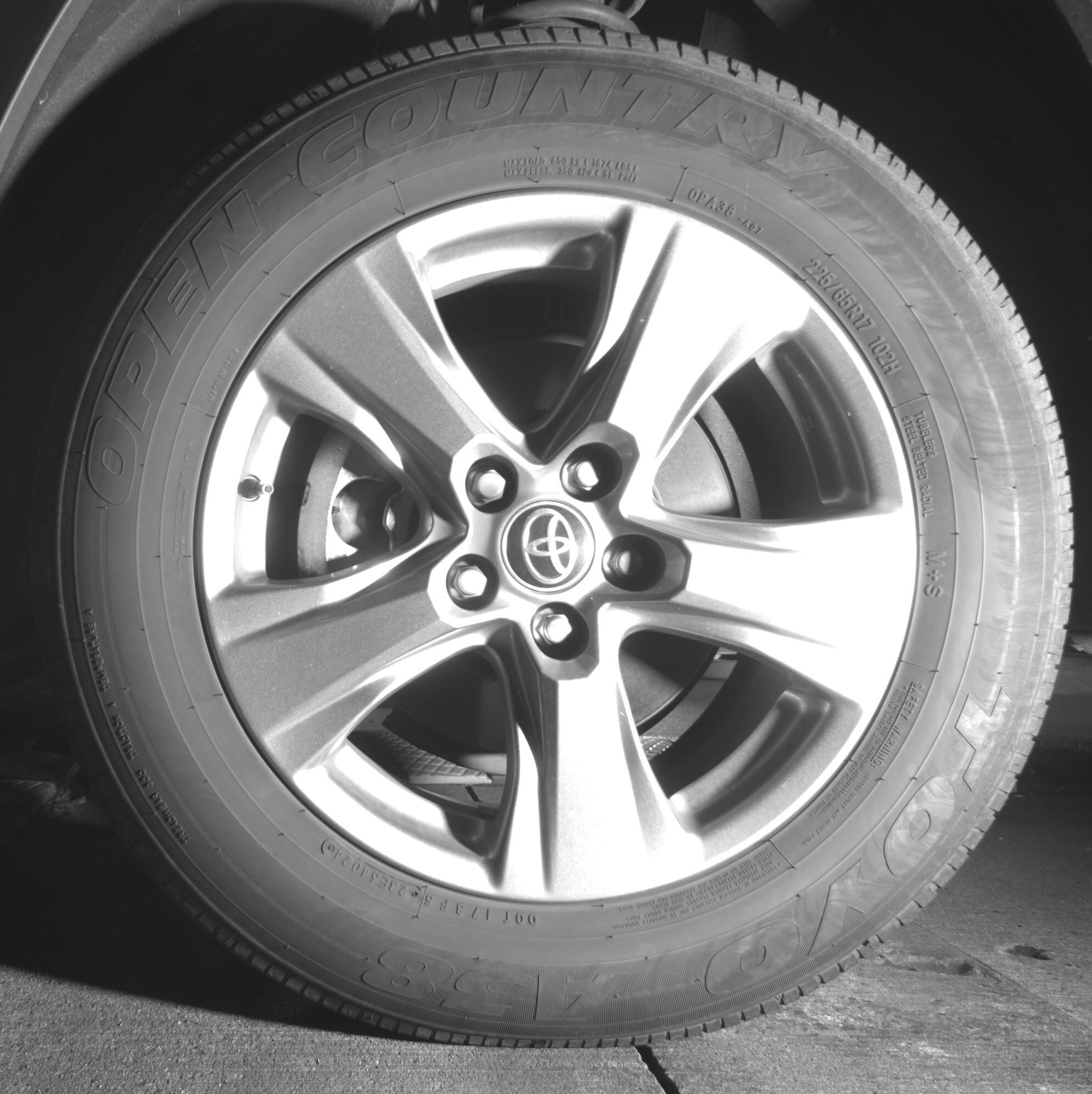 Thumbnail: 2025 Toyota RAV4 - 9