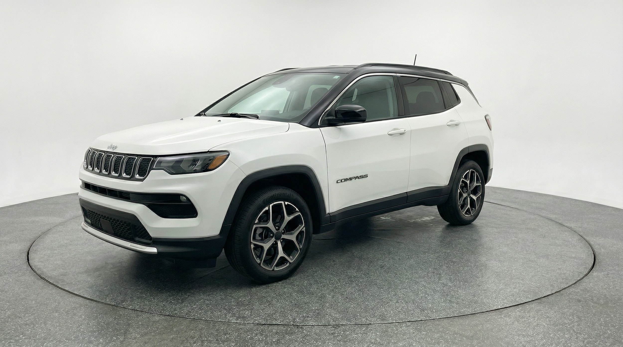 Thumbnail: 2025 Jeep Compass - 3