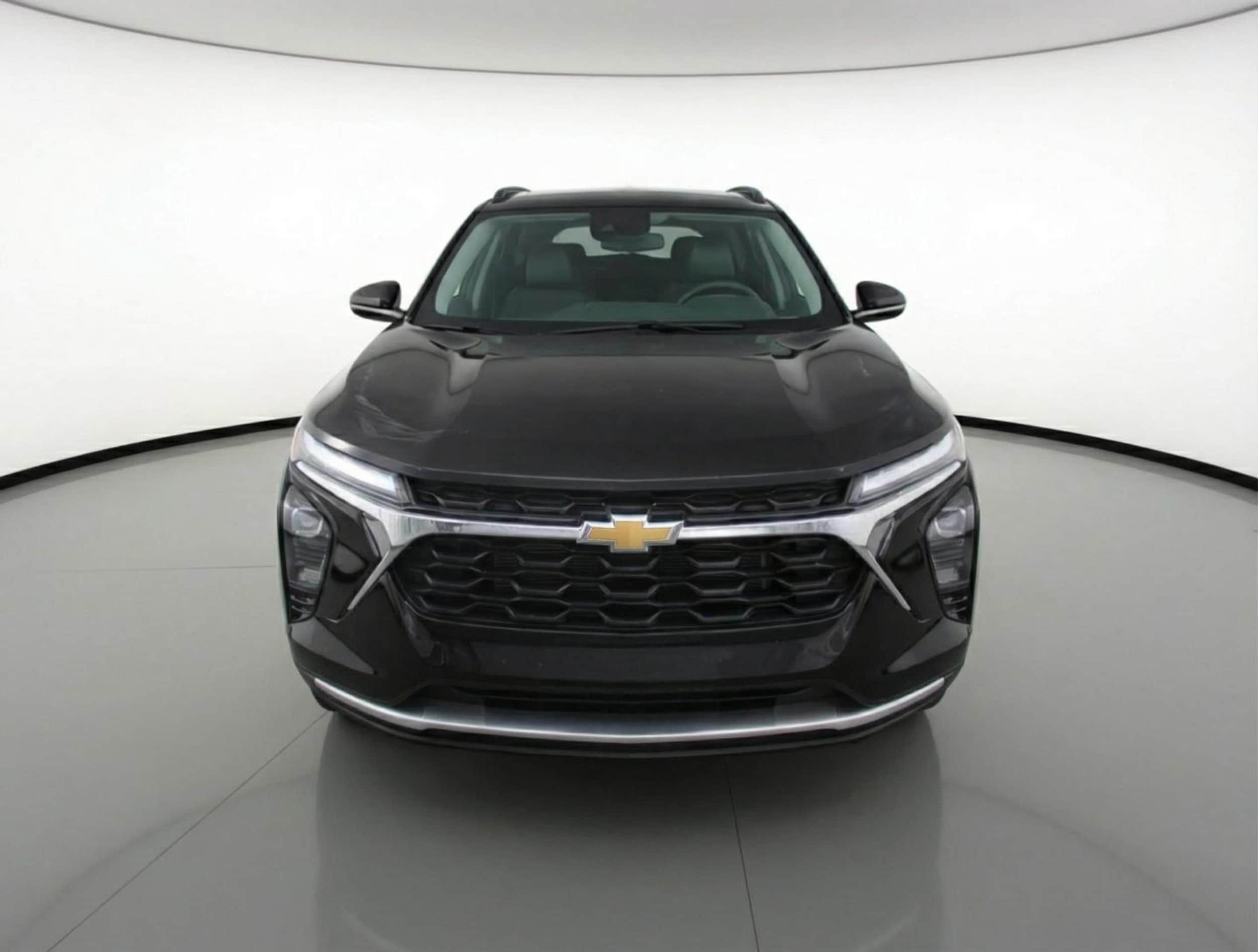 Thumbnail: 2025 Chevrolet Trax - 2