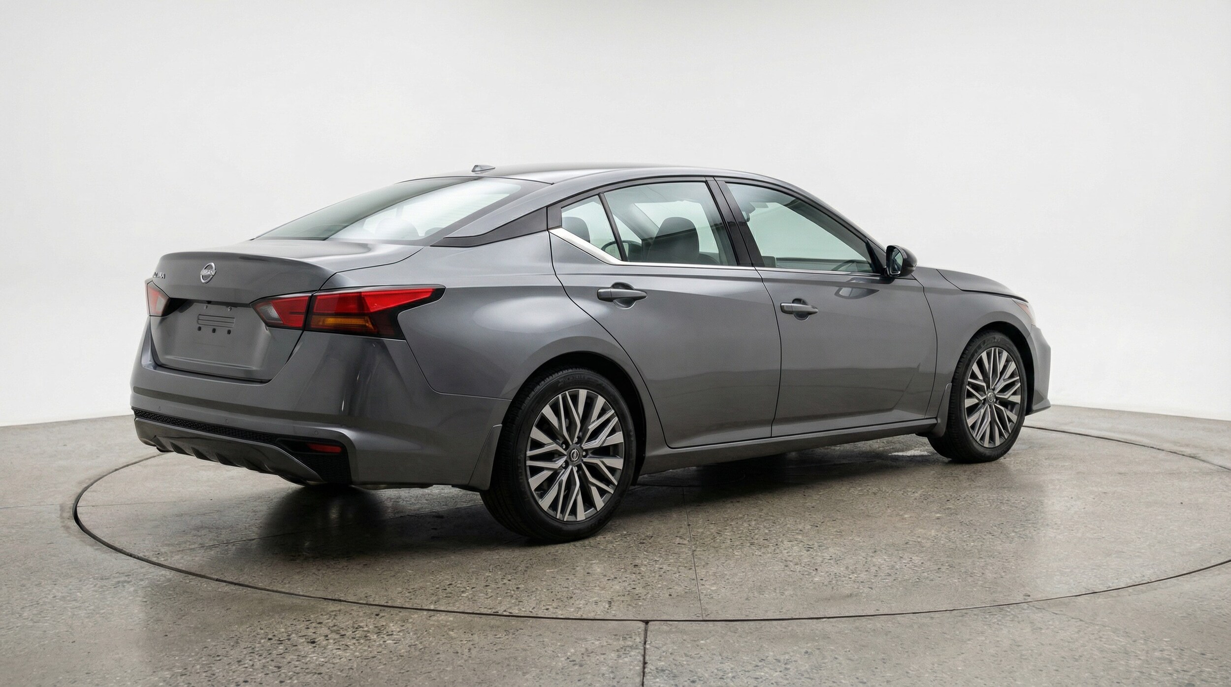 Thumbnail: 2025 Nissan Altima - 7